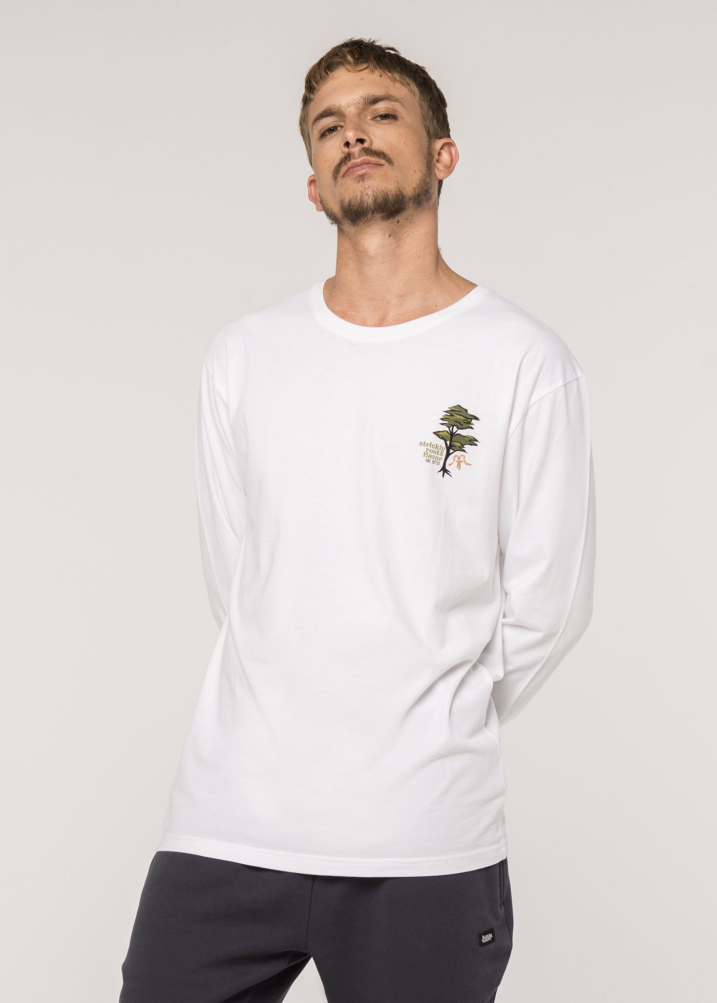 Polera Manga Larga Diseño Algodón Orgánico 7 Tazas Hombre - Blanca Lavender