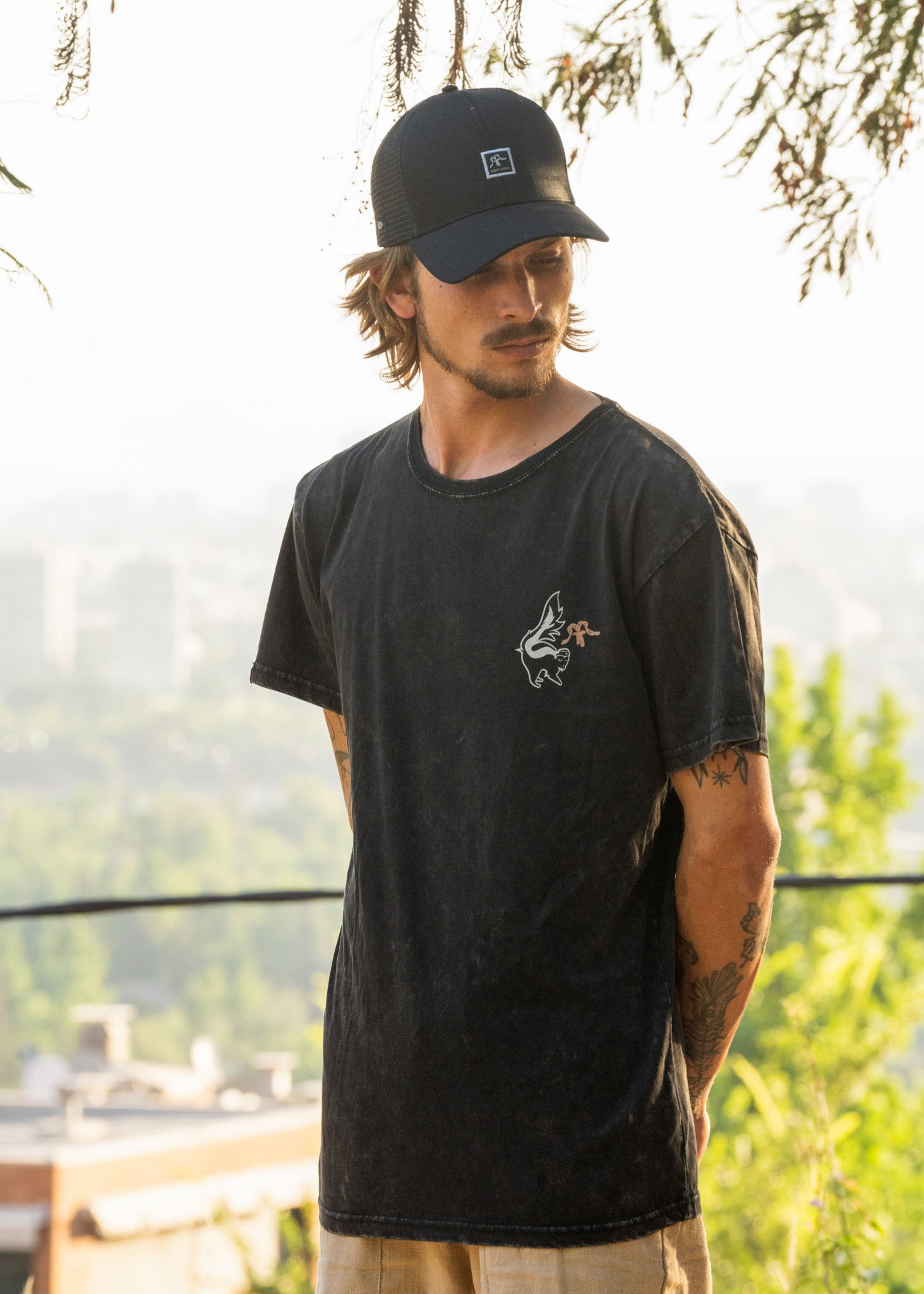 Polera Skunk - Negra