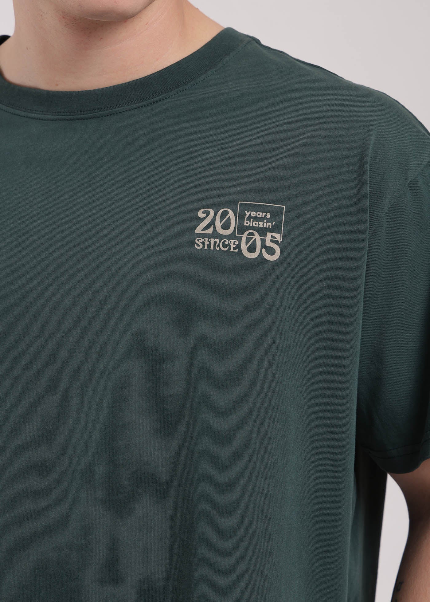 Polera Oversize Algodón Aniversario Hombre - Azulino