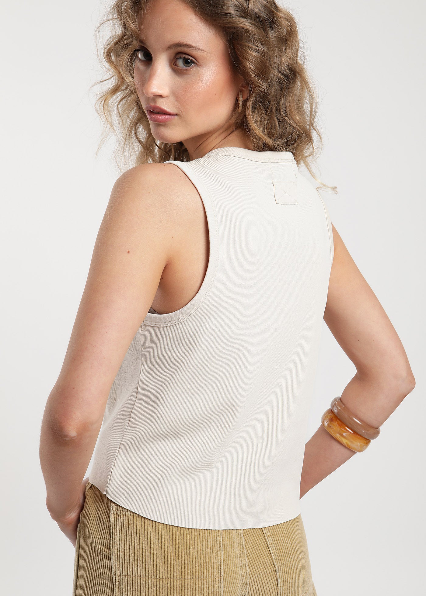 Polera Mujer Tank Creative - Bone