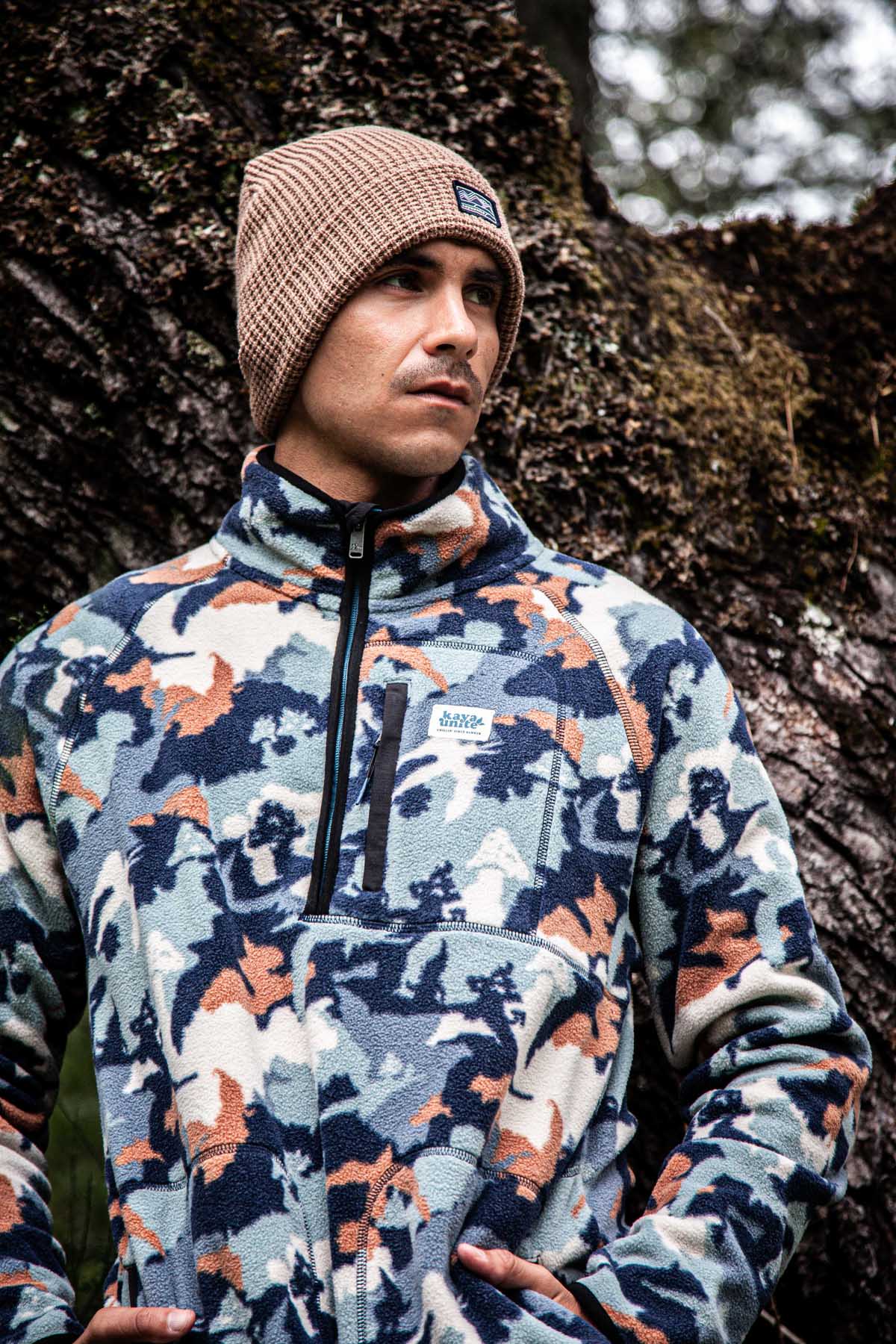 Polar Medio Cierre Patch Geo Hombre - Azul