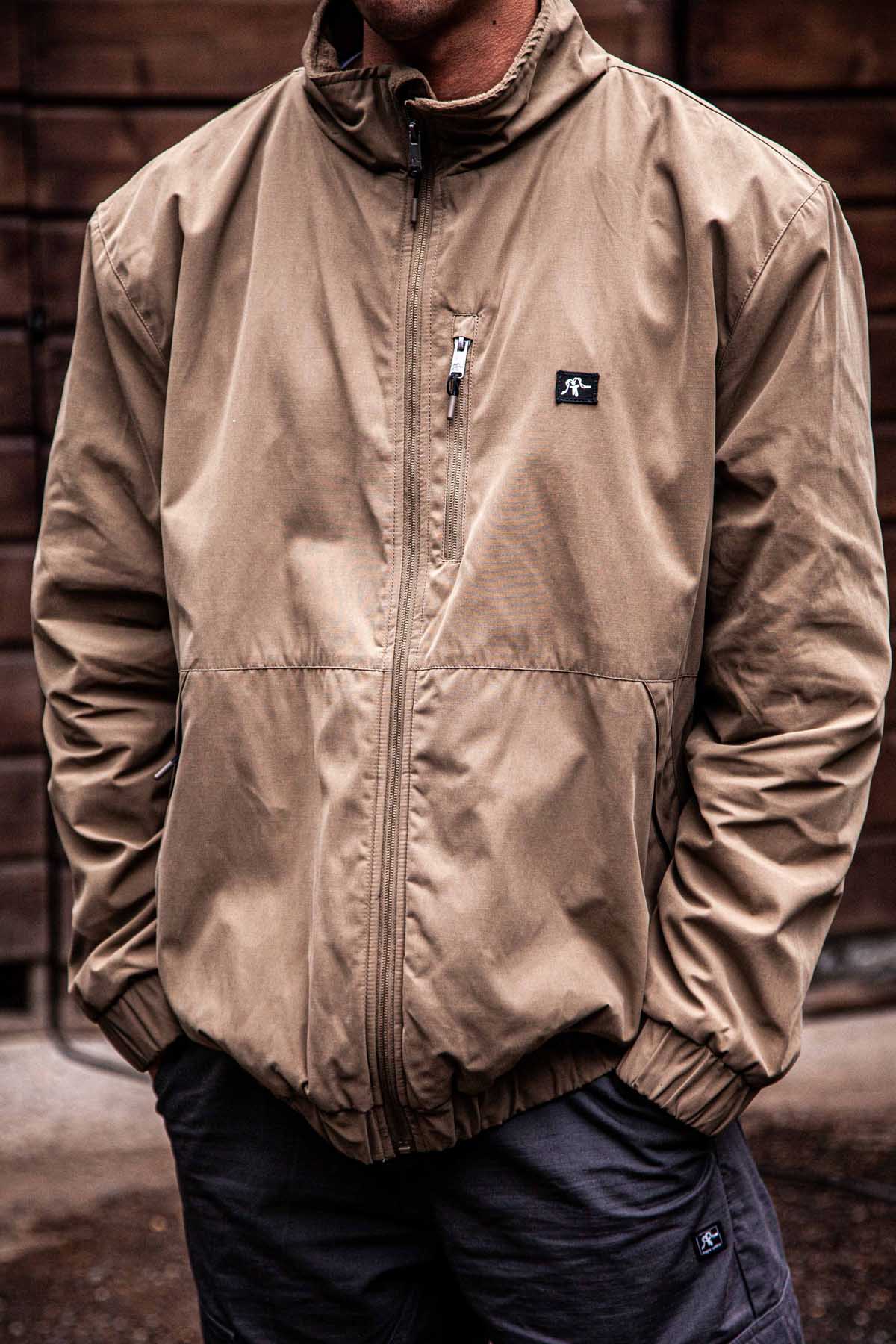 Chaqueta Fatcap - Café