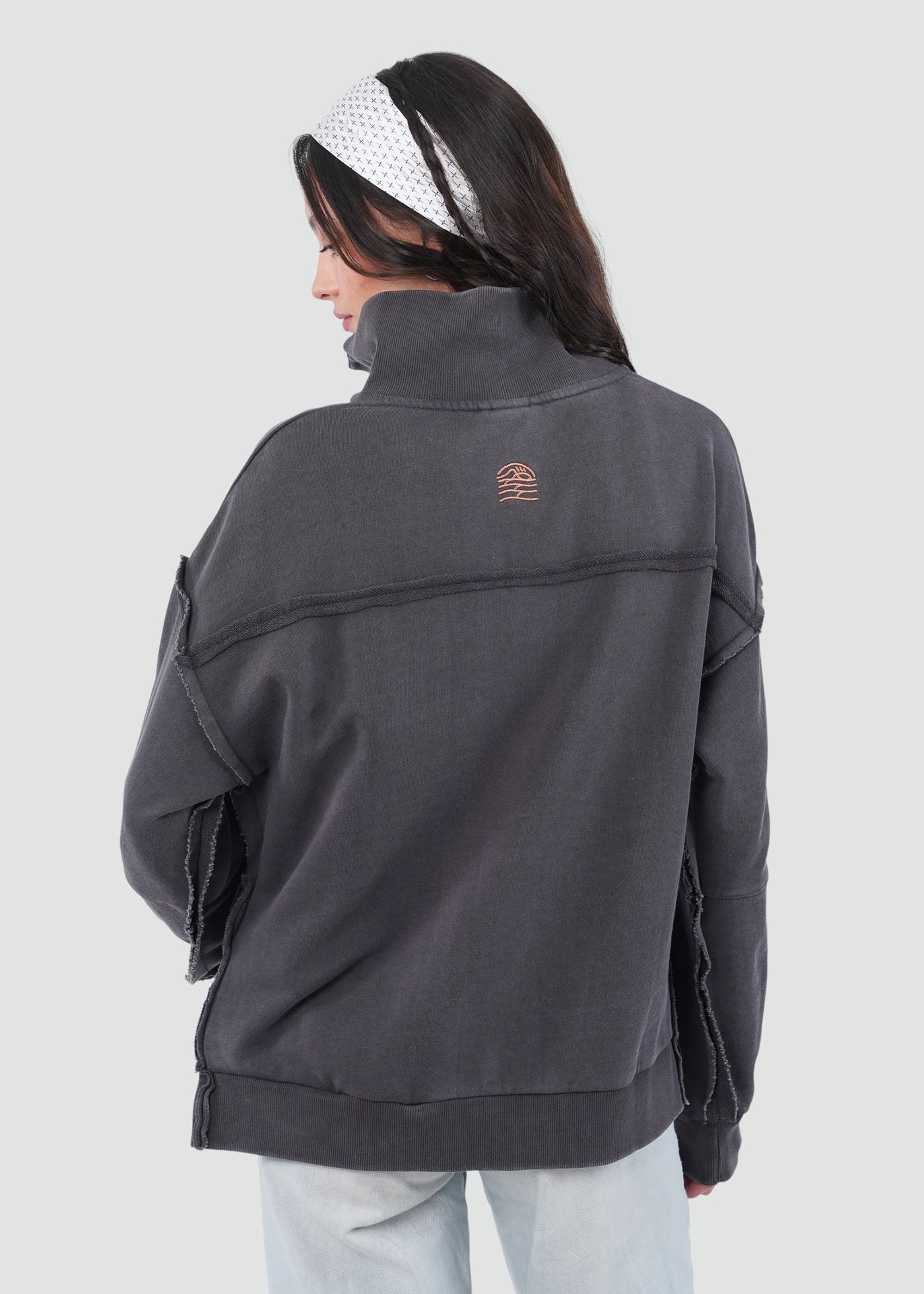 Polerón Mujer Mid Snaps - Negro