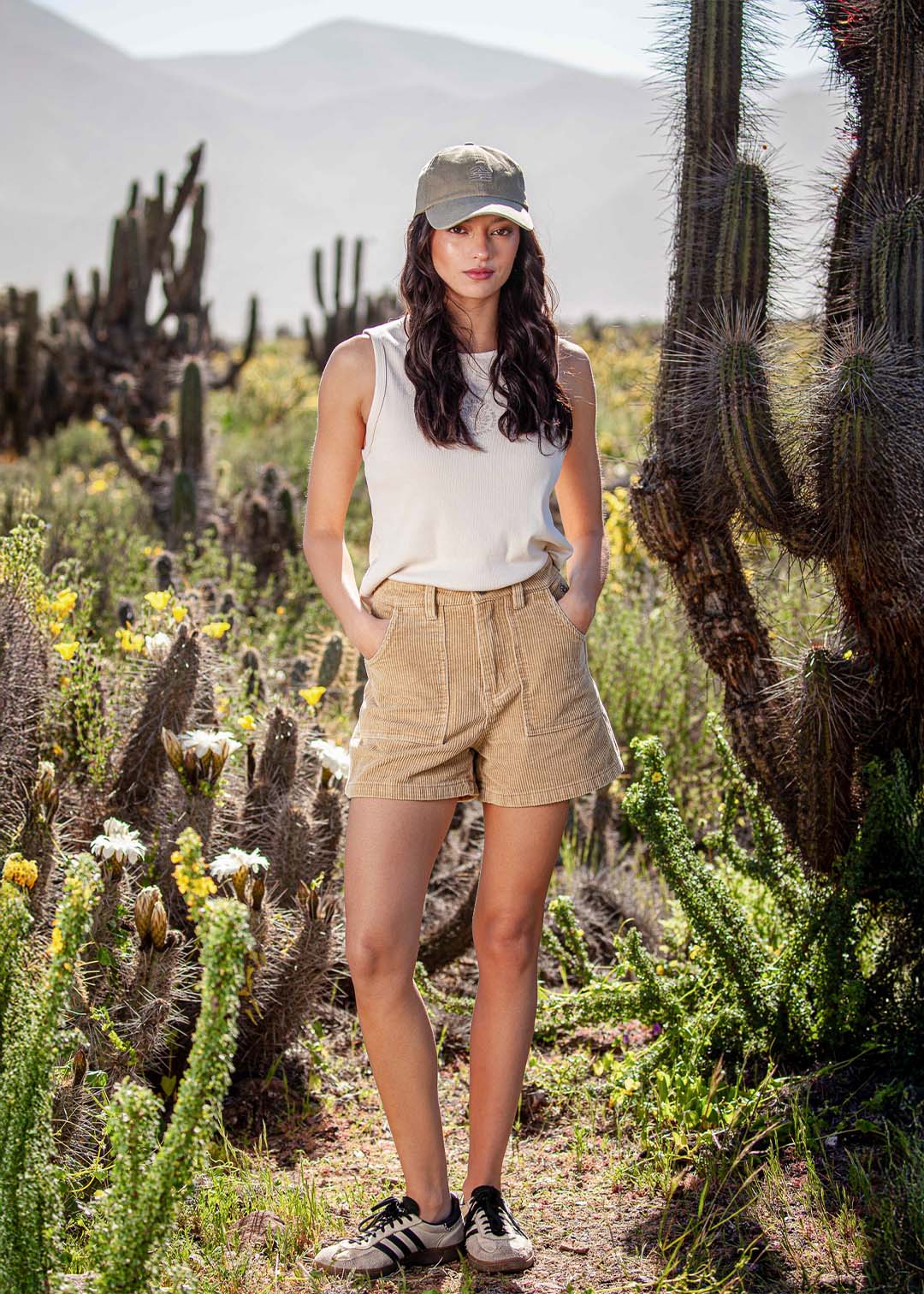 Short Mujer Corduroy - Beige