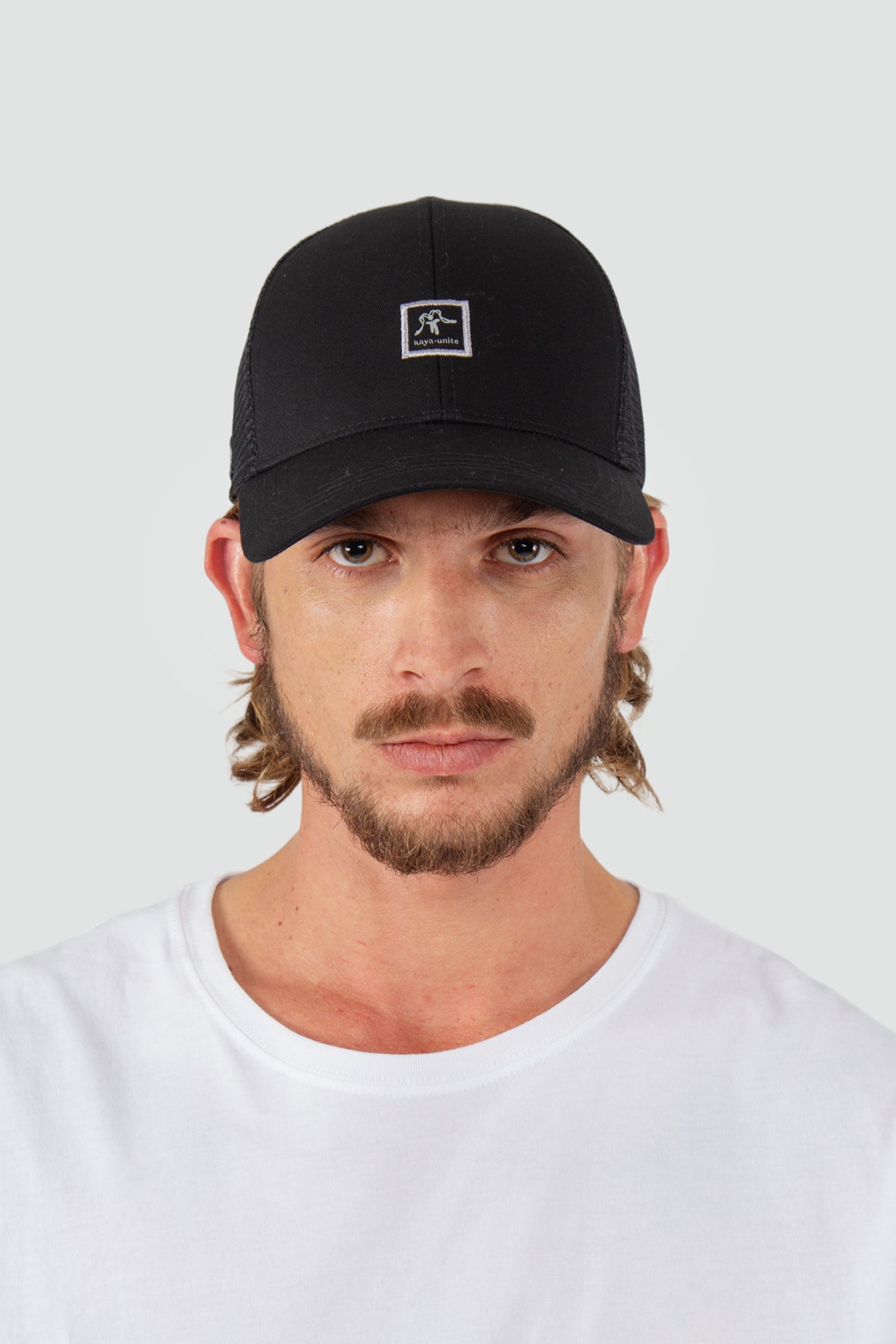 Jockey Trucker Logo - Negro