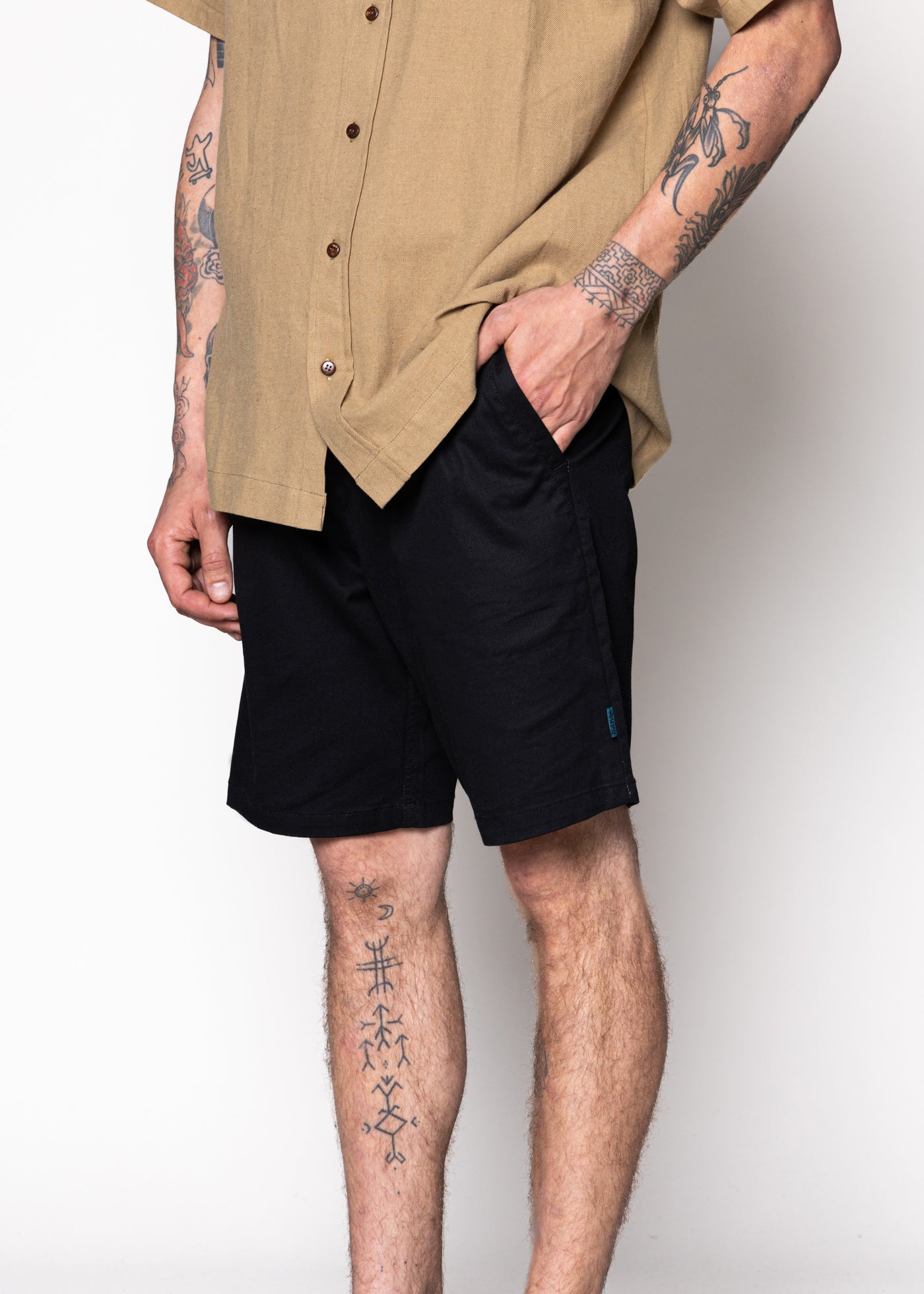 Chino Short Solid Black