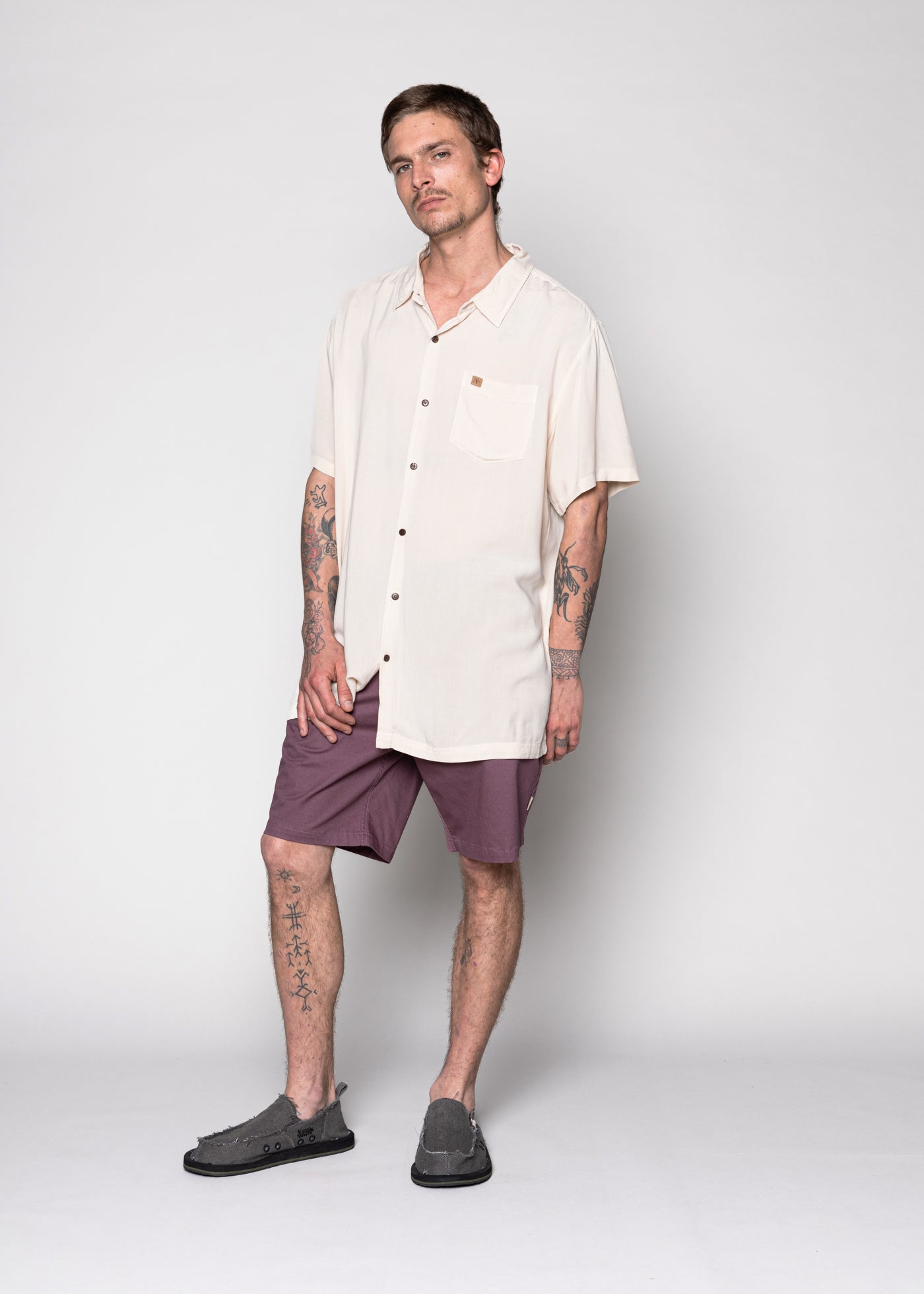 Chino Short Solid Taupe