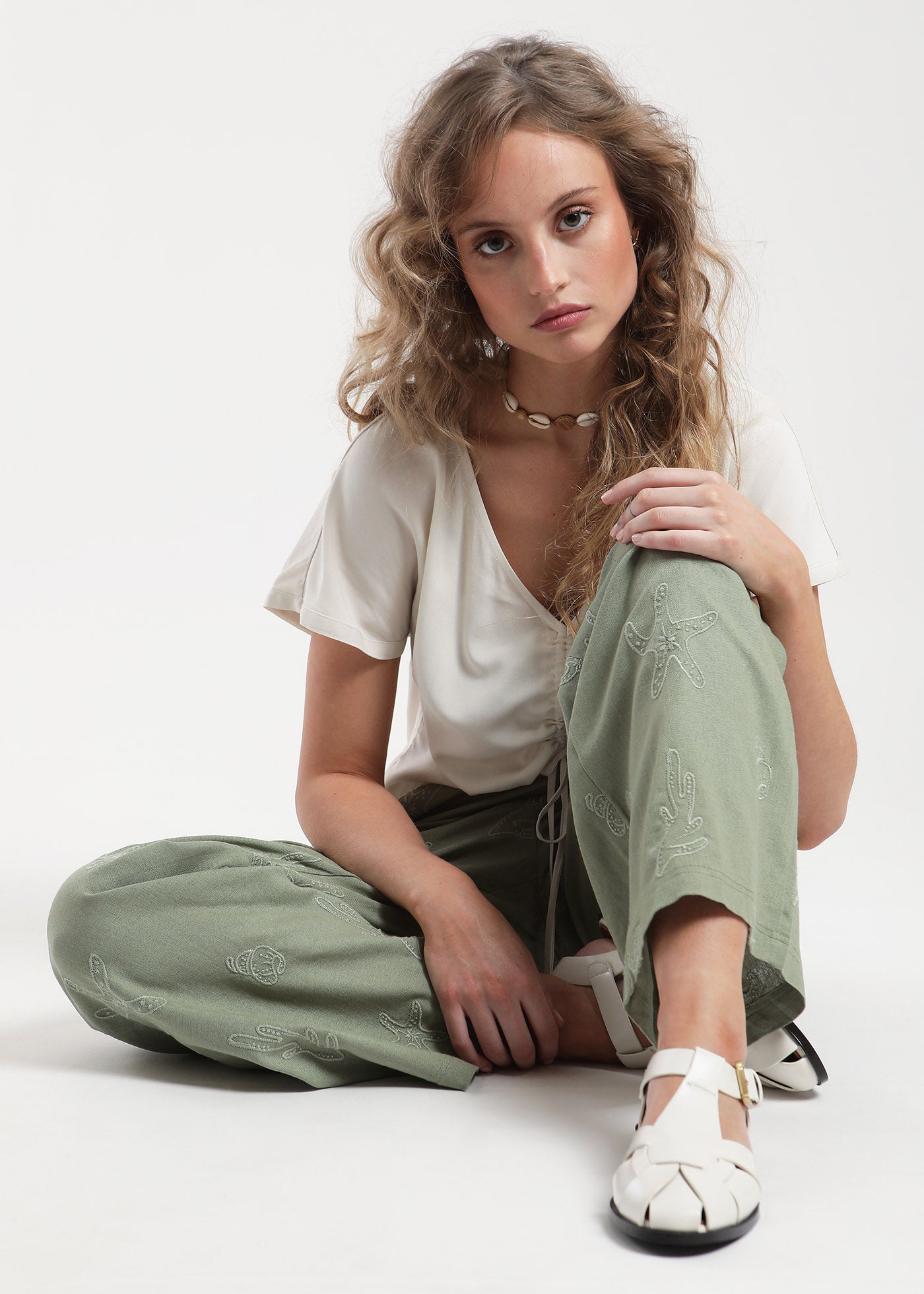 Pantalón Mujer Bordado - Verde