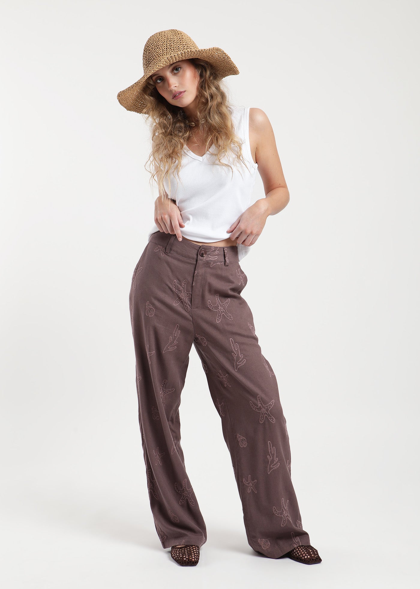 Pantalón Mujer Bordado - Berry Oscuro
