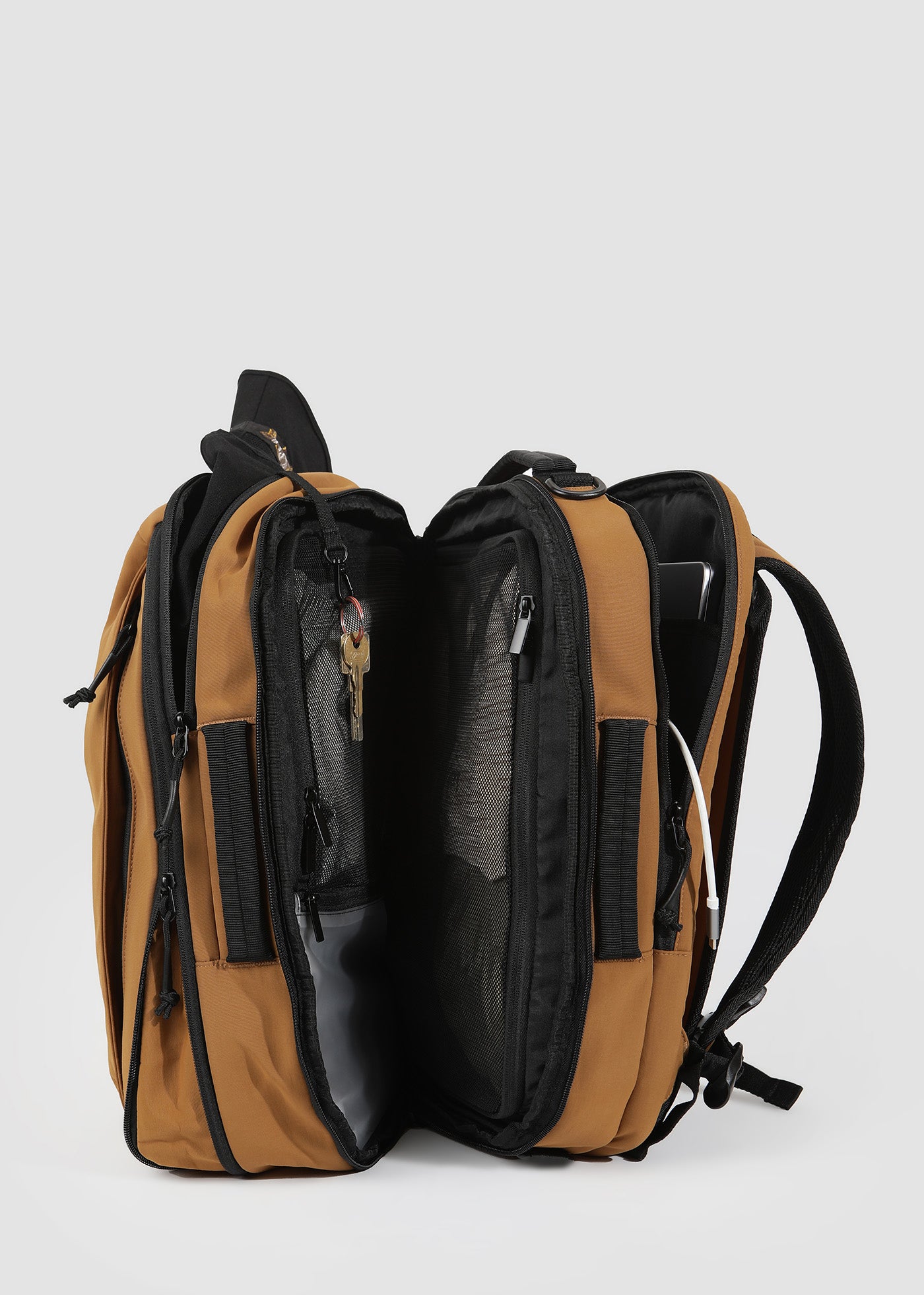 Mochila Travel 27L - Camel Lavender