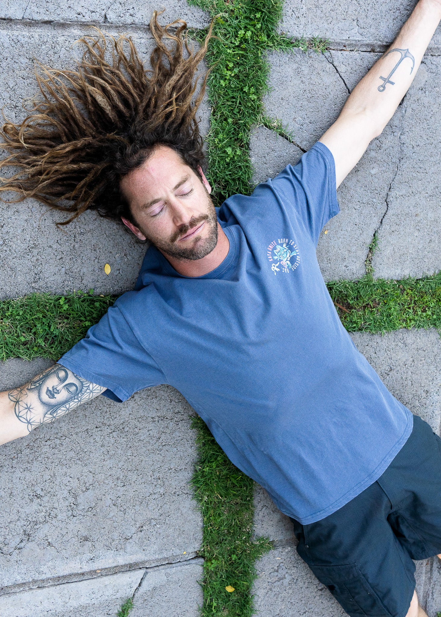 Polera Diseño Algodón Balance Hombre - Azul Gray