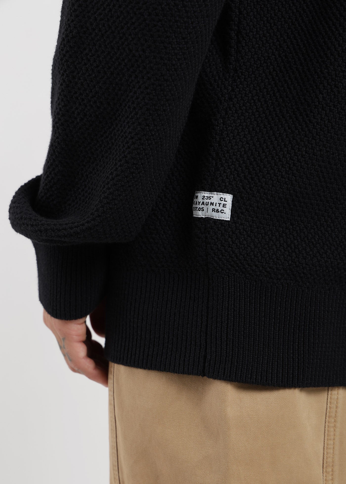 Chaleco Tejido Cuello Redondo Basic Hombre Black #Color_Negro