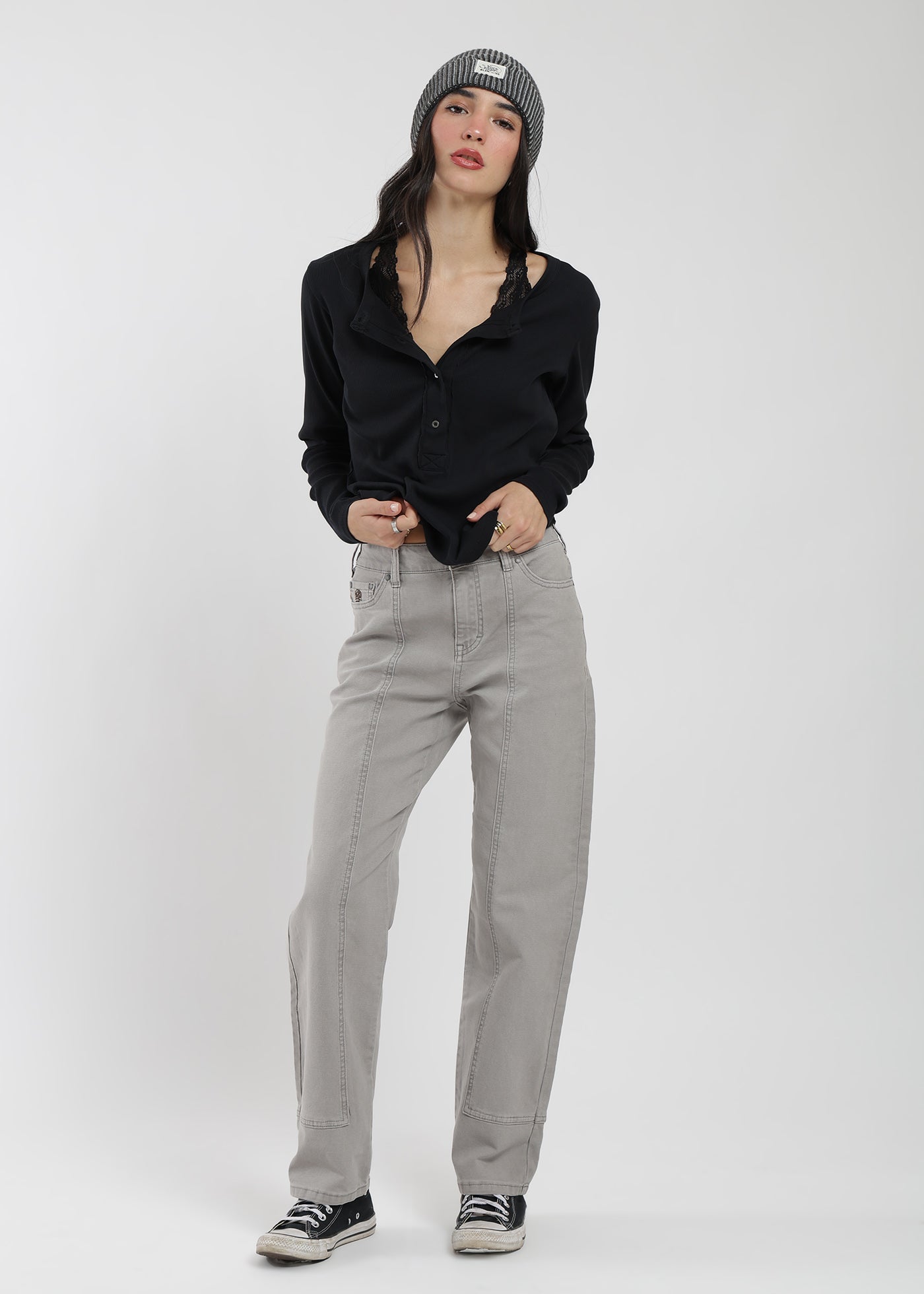 Pantalón Recto Canvas Mujer Light Gray #Color_Taupe