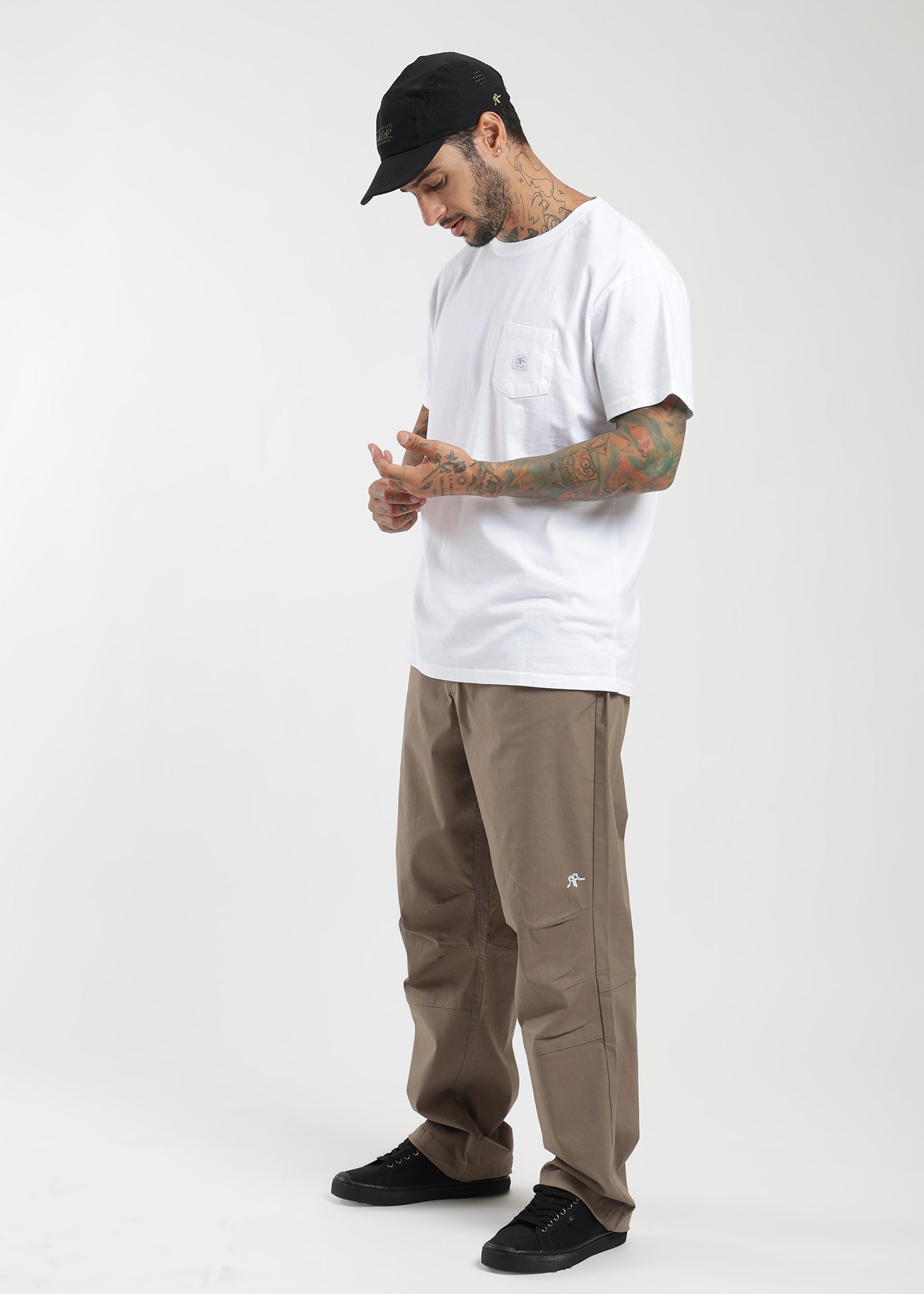 Pantalón Recto Nylon Yaka Relaxed Hombre Lavender #Color_Café