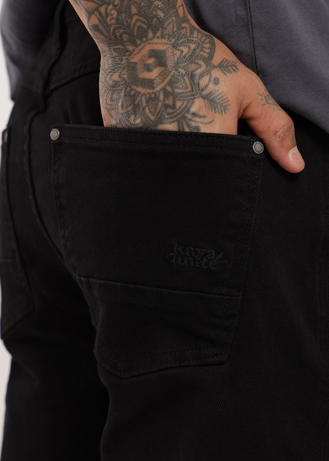 Pantalón Slim Twill Daily Hombre - Negro