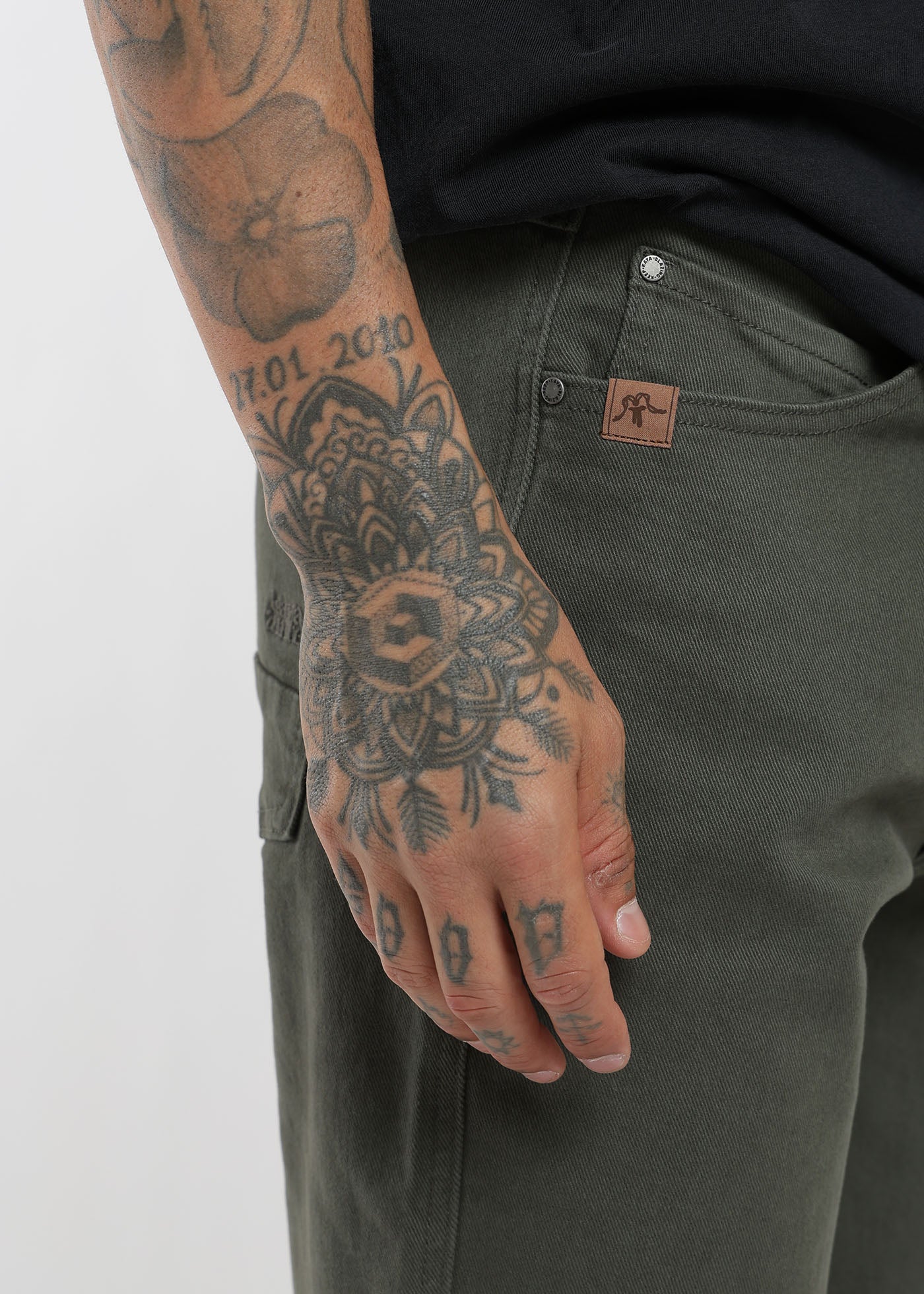 Pantalón Slim Twill Daily Hombre - Verde