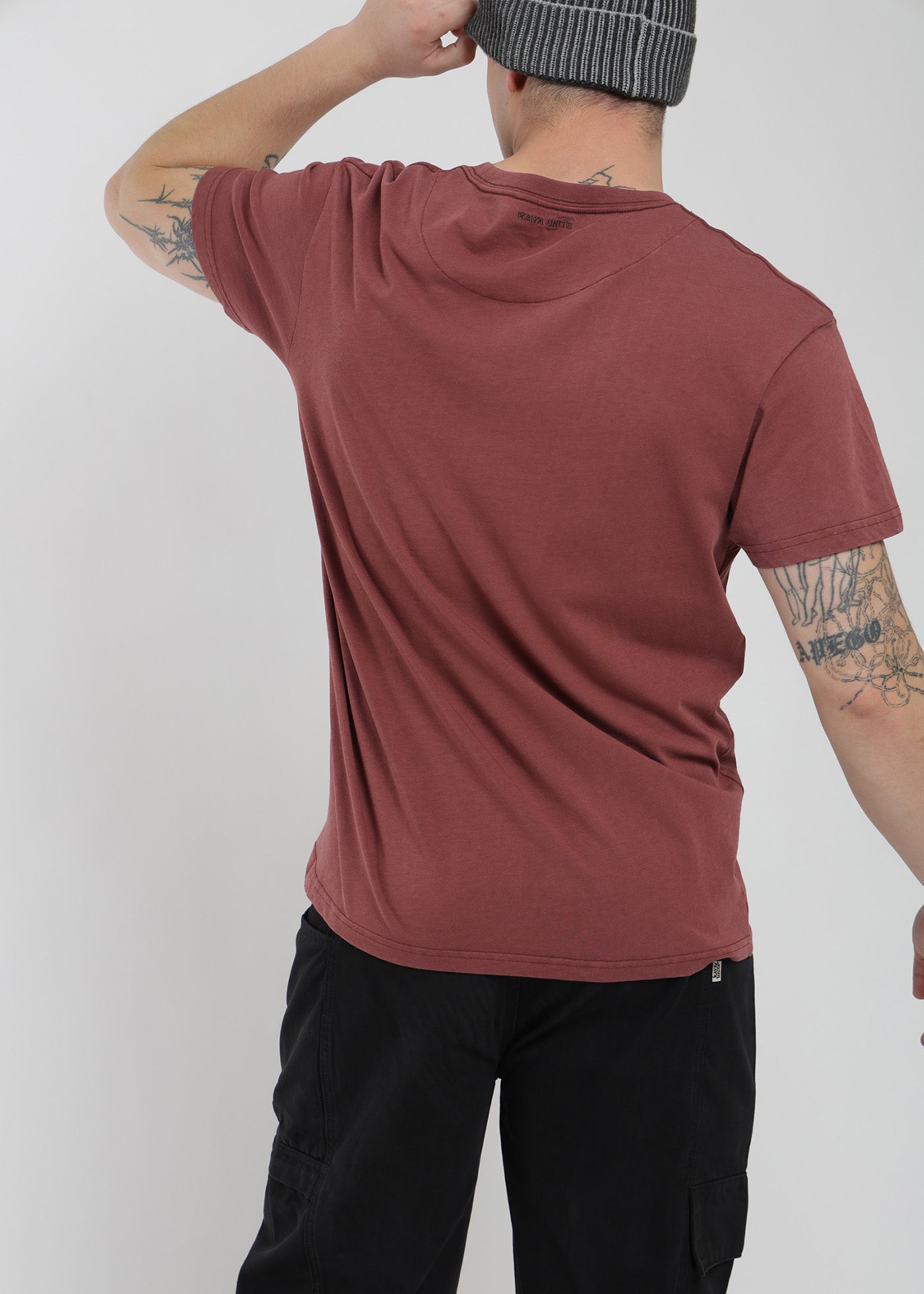 Polera Clásica Algodón Classy Hombre Saddle Brown #Color_Burdeo