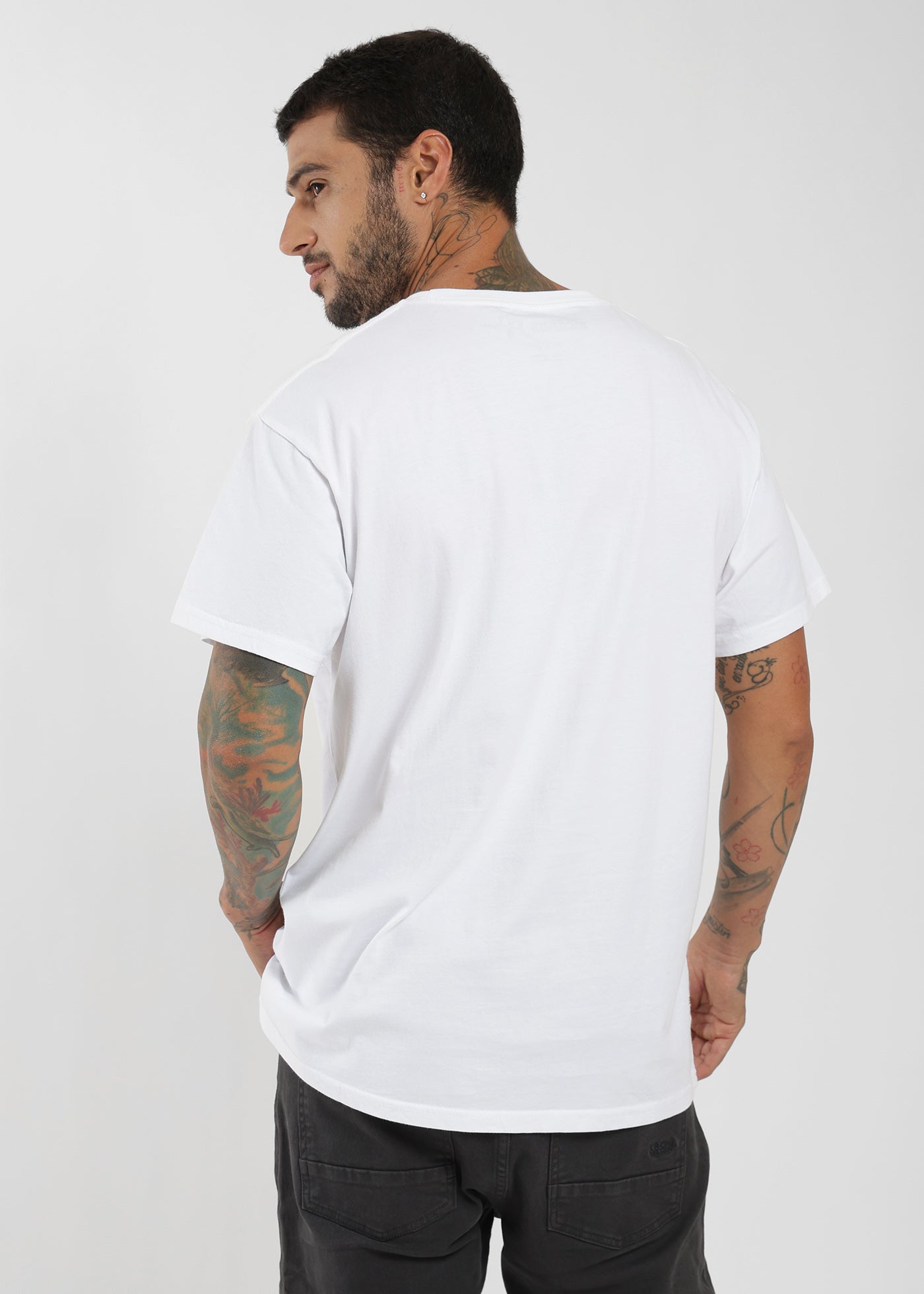 Polera Clásica Daily Hombre Lavender #Color_Blanco