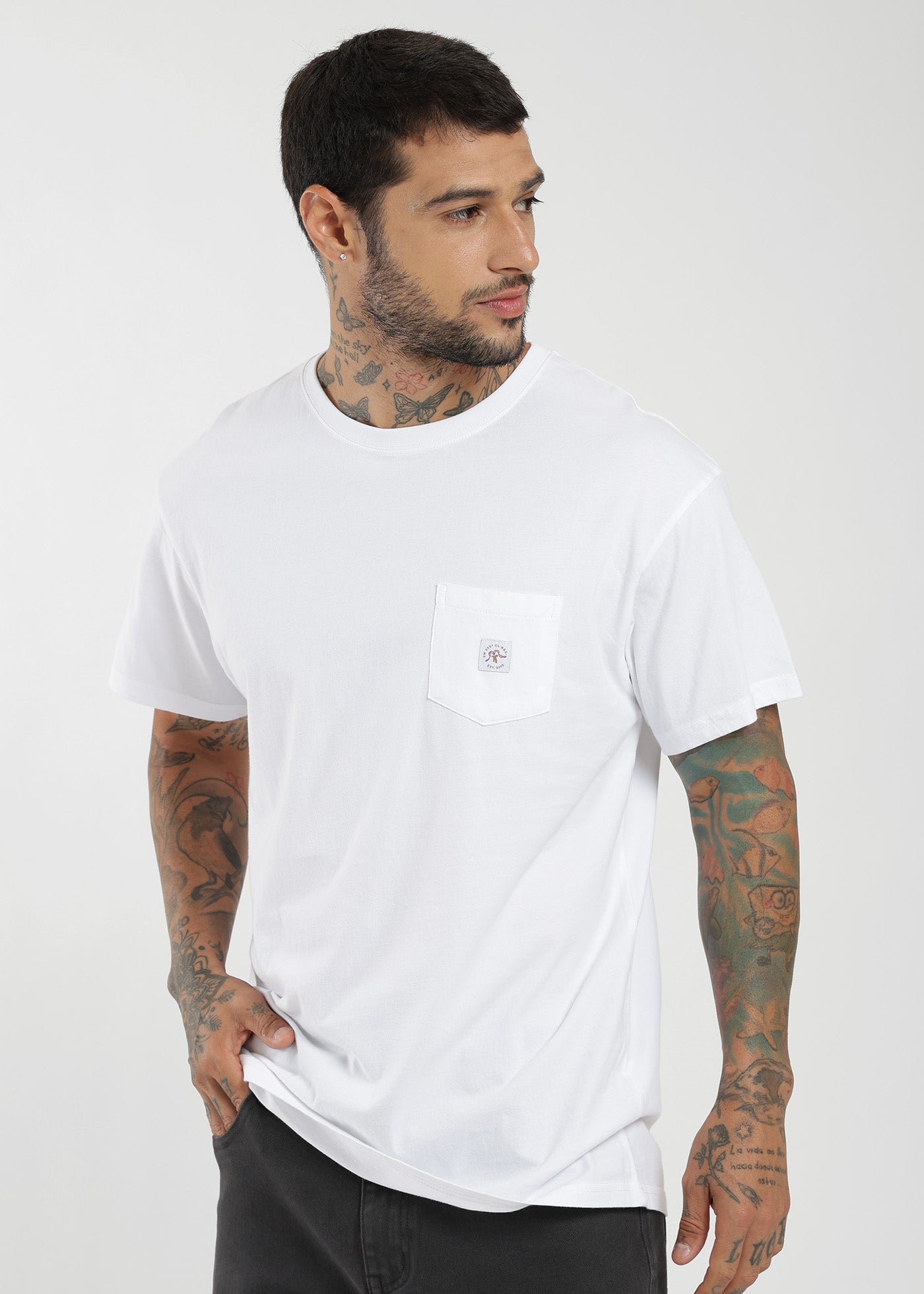 Polera Clásica Daily Hombre Lavender #Color_Blanco