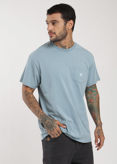 Polera Clásica Daily Hombre Light Gray #Color_Celeste