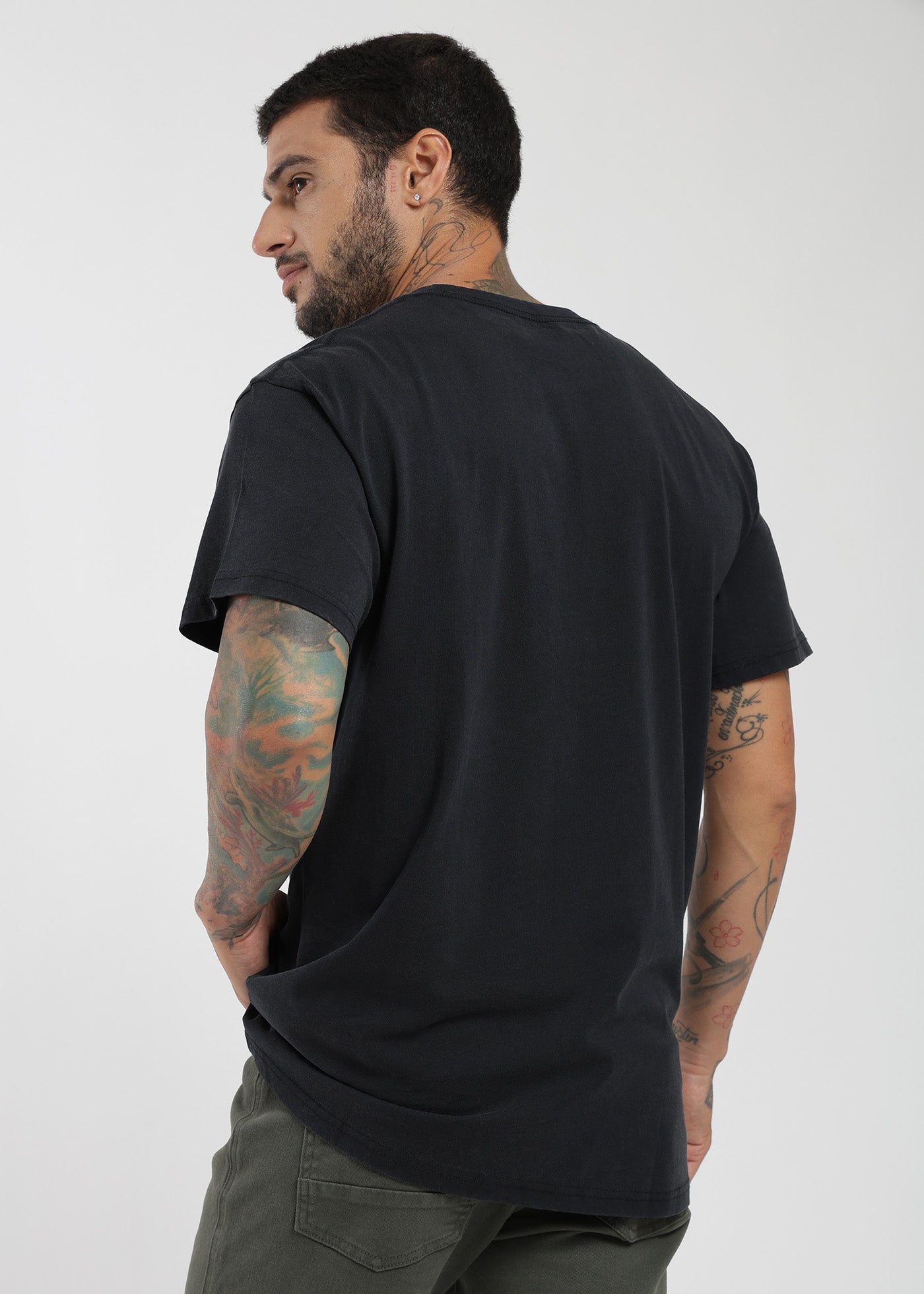 Polera Clásica Daily Hombre Light Gray #Color_Negro