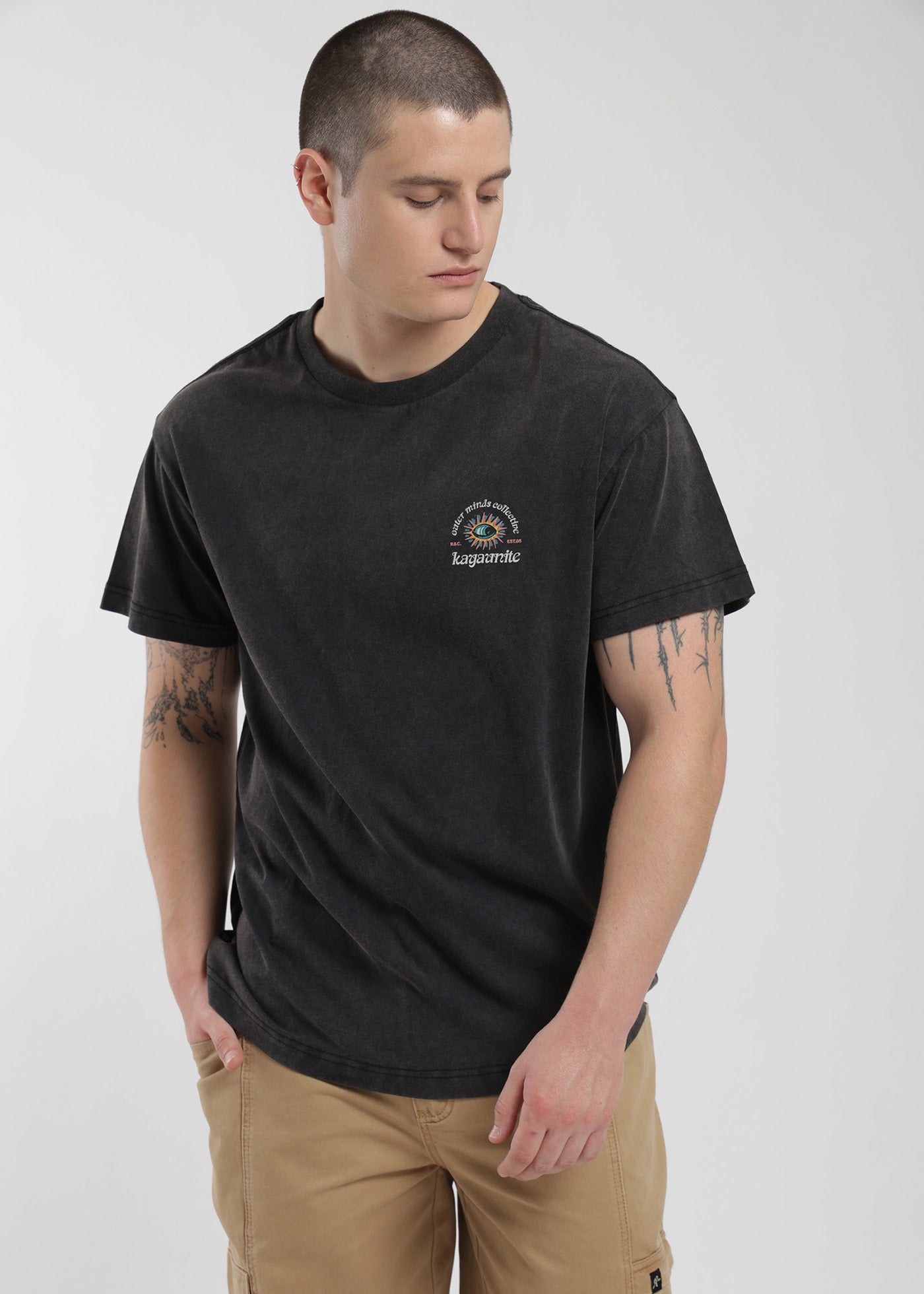 Polera Diseño Algodón Print Solid Hombre - Negro