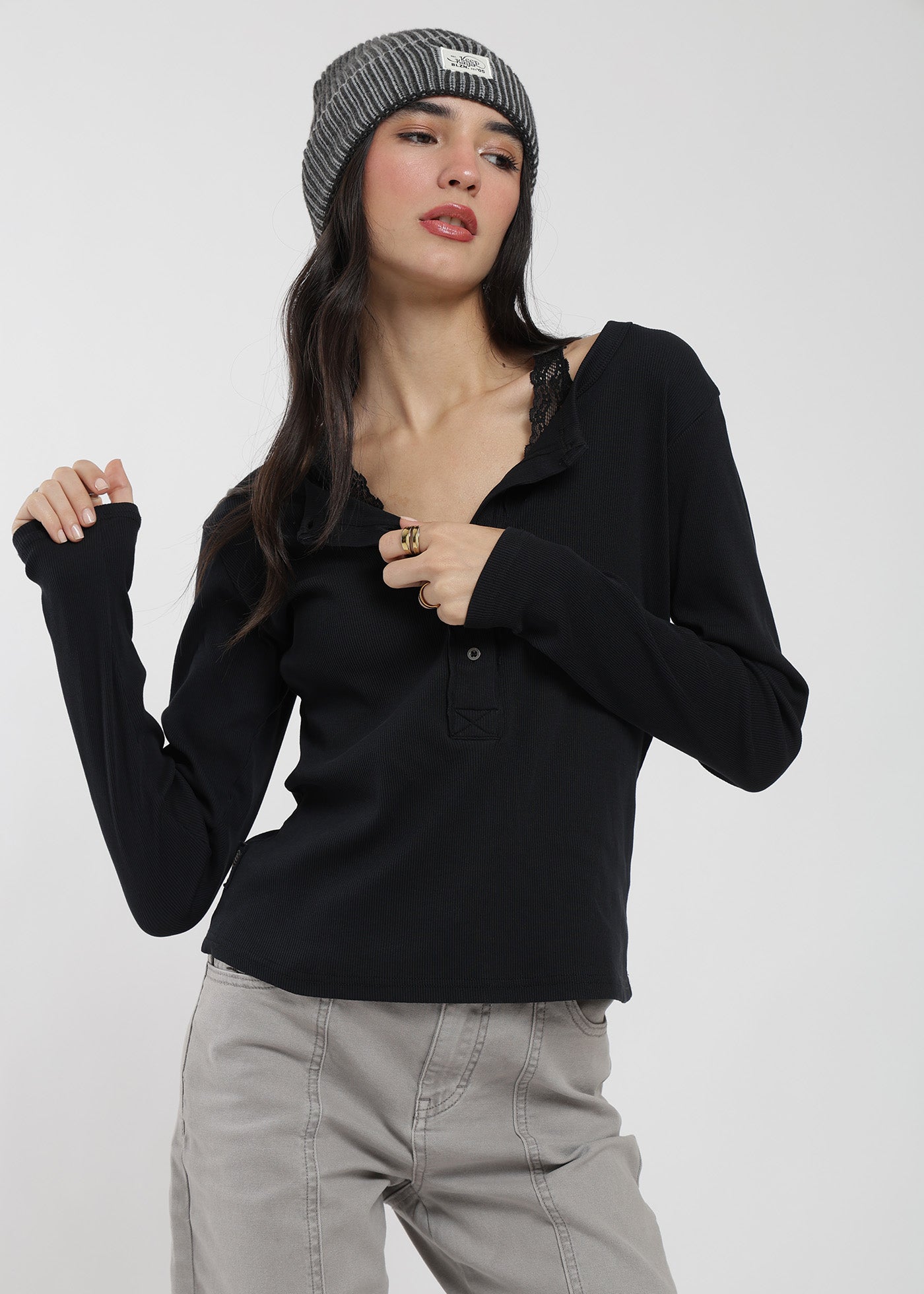 Polera Manga Larga Half Snap Rib Mujer Light Gray #Color_Negro