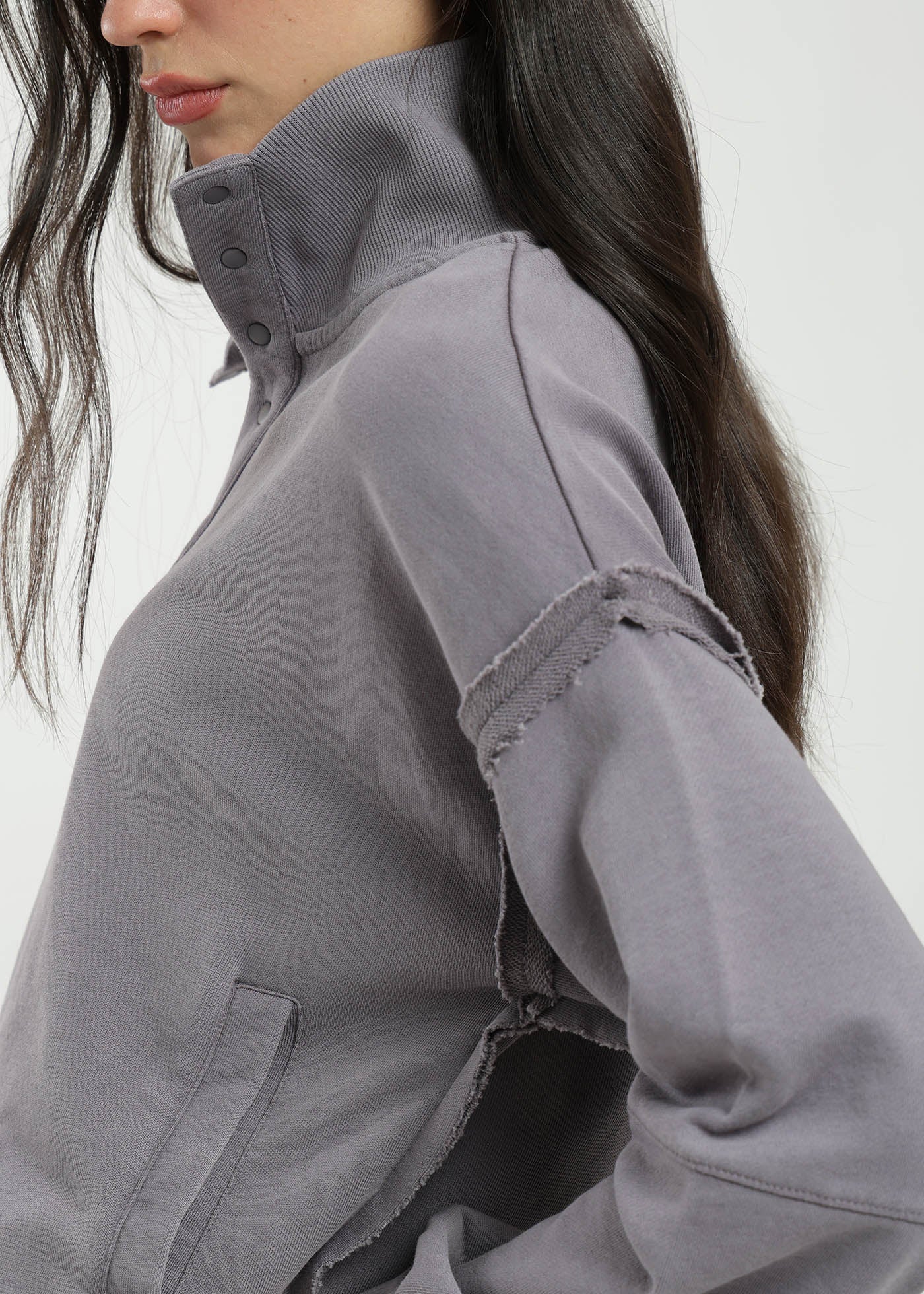 Polerón Algodón Half Snaps Murta Mujer Dim Gray #Color_Morado