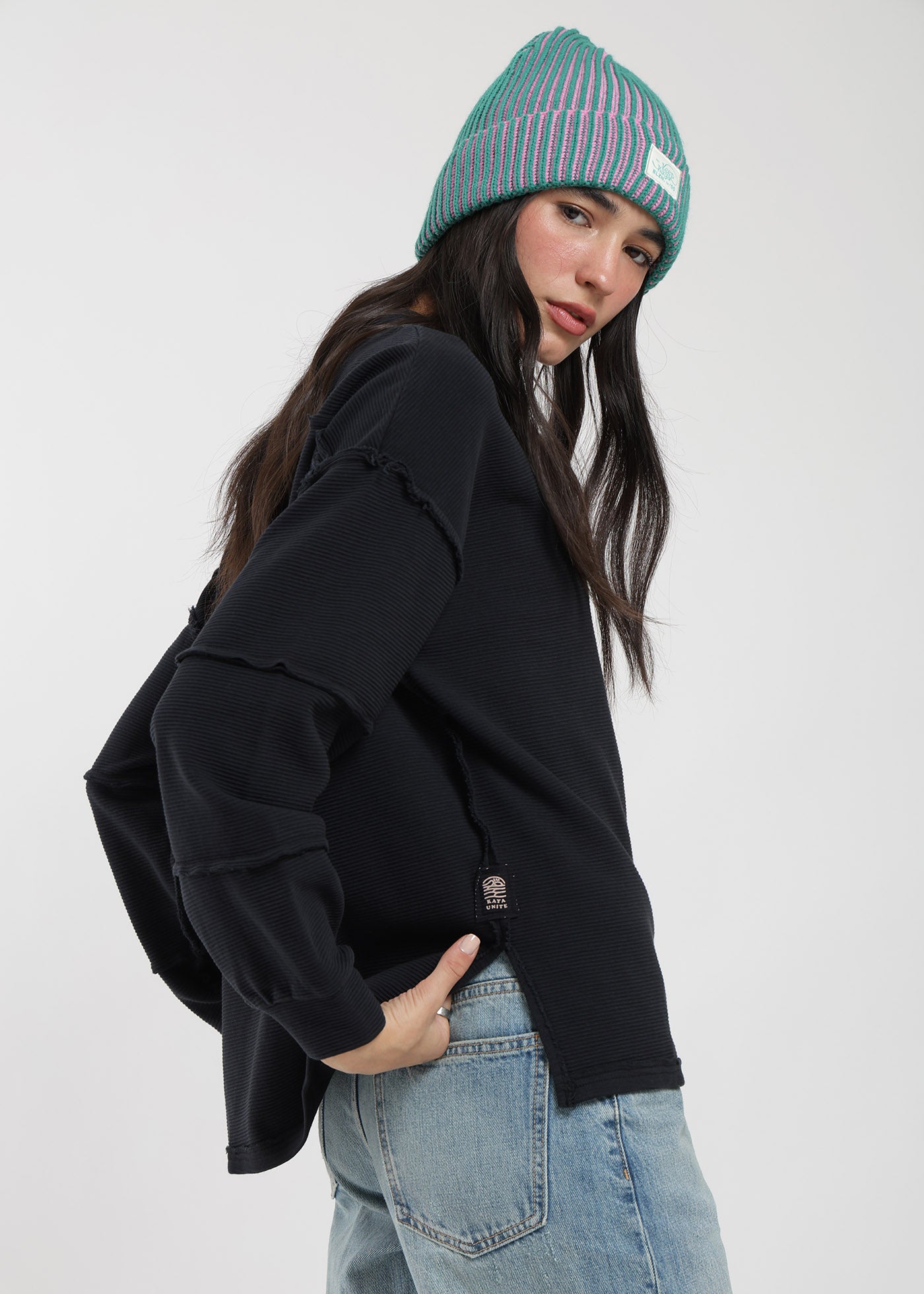 Poleron Cuello Redondo Acanalado Mujer Negro #Color_Negro