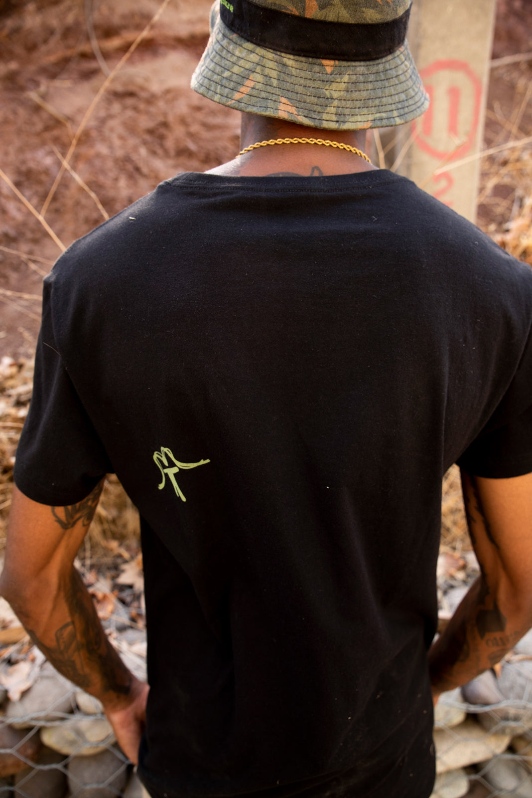 TSHIRT STAMP BLACK