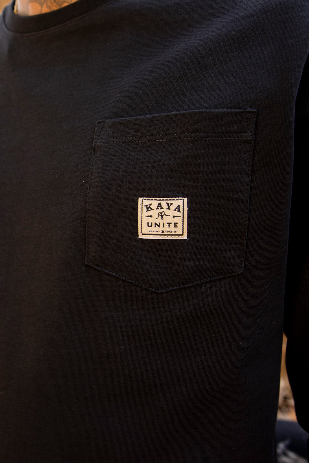 TSHIRT M/L POCKET BLACK