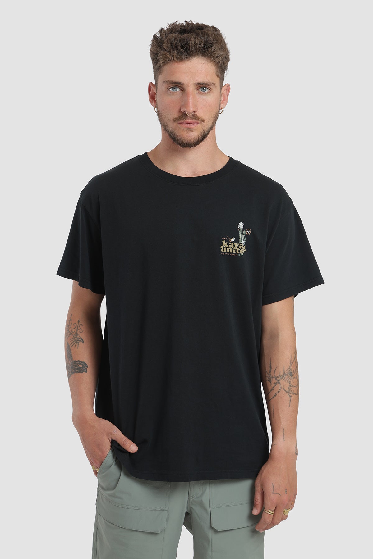 Polera Diseño Pan De Azúcar Algodón Hombre - Negro