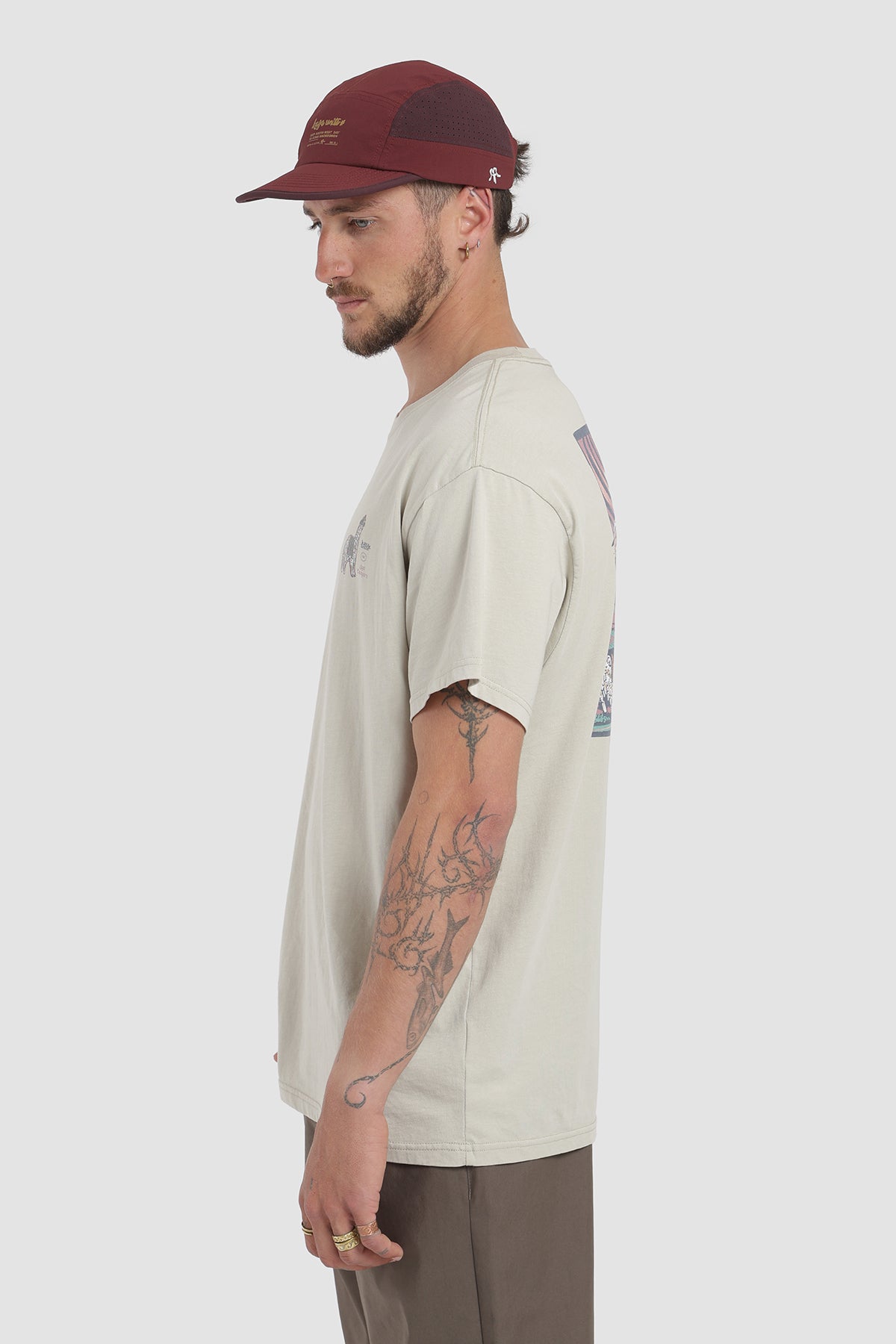 Polera Diseño Lauca Algodón Hombre - Hueso