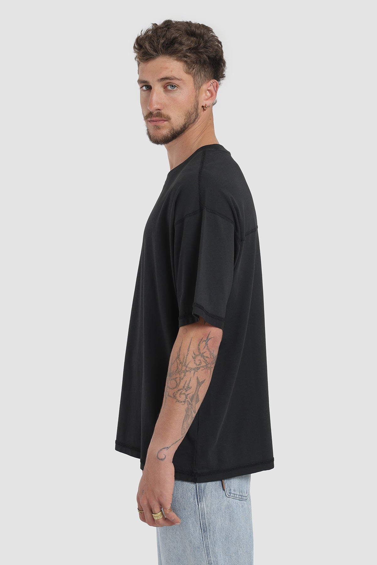 Polera Oversize Garment Dye Algodón 230 Gr Hombre - Negro