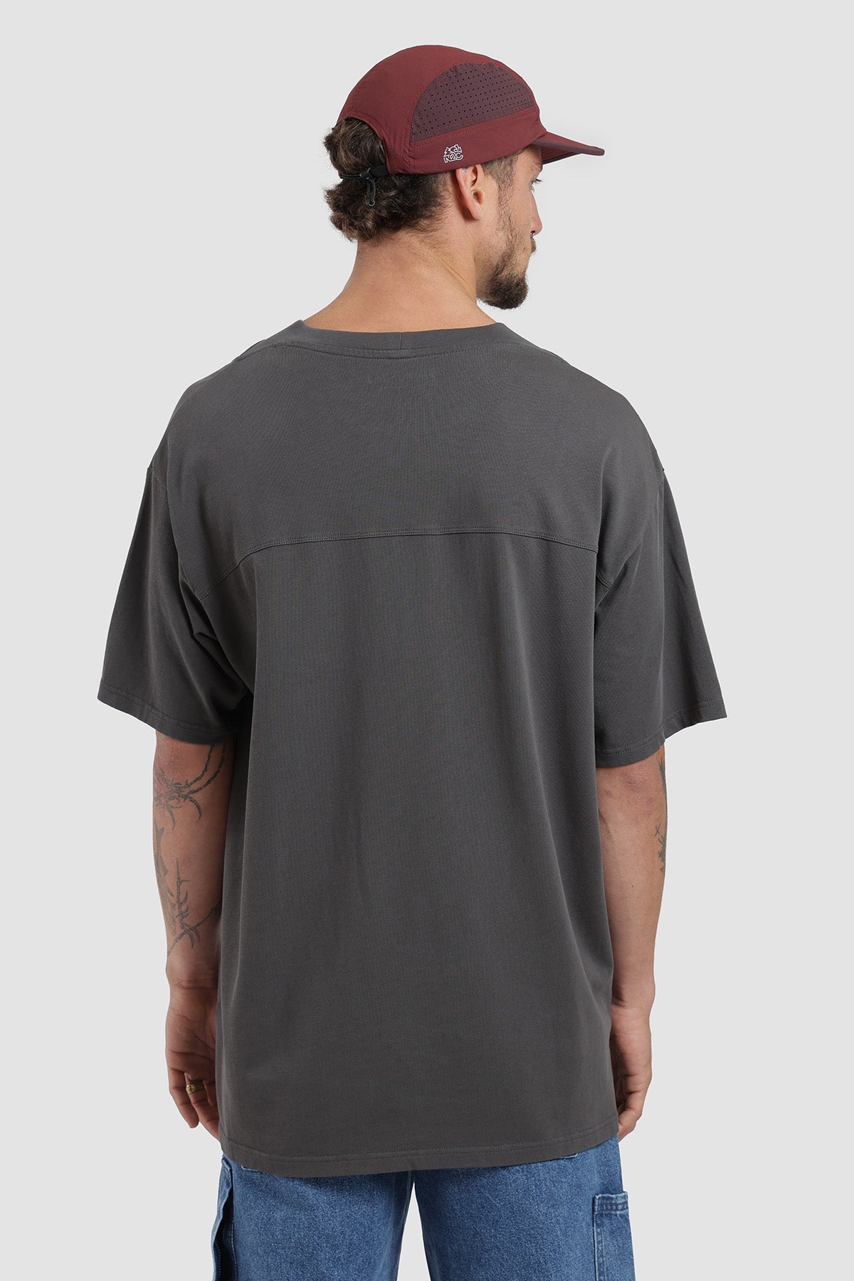 Polera Oversize Cut Algodón 230 Gr Hombre - Negro