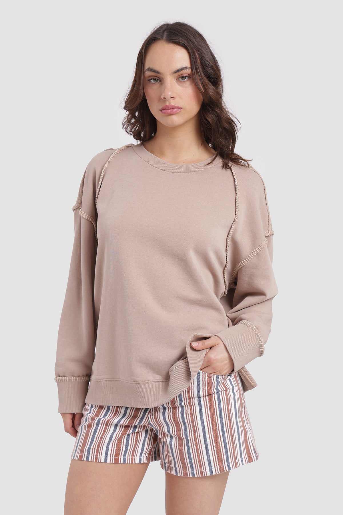 Polerón Crewneck Pespuntes Mujer - Beige