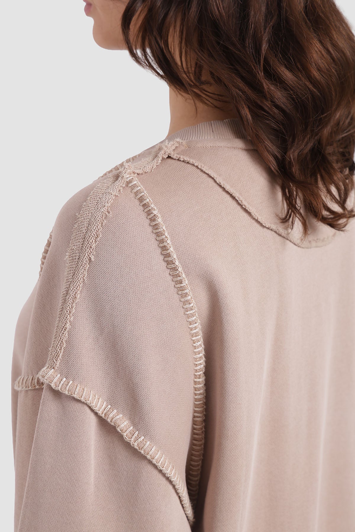 Polerón Crewneck Pespuntes Mujer - Beige