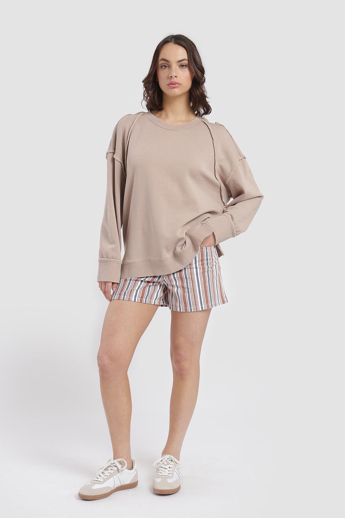Polerón Crewneck Pespuntes Mujer - Beige
