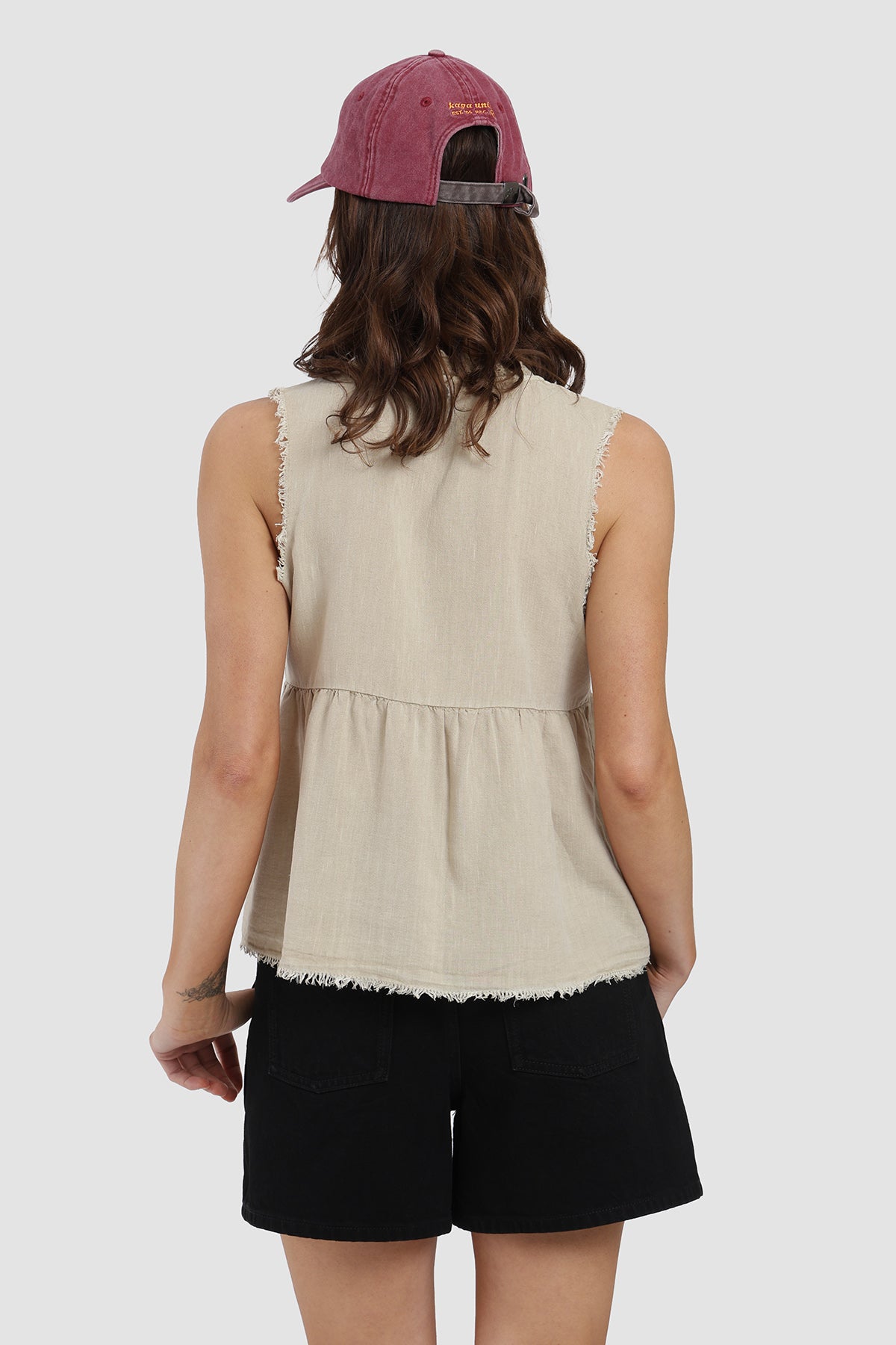 Blusa Sin Mangas Botones Mujer - Arena