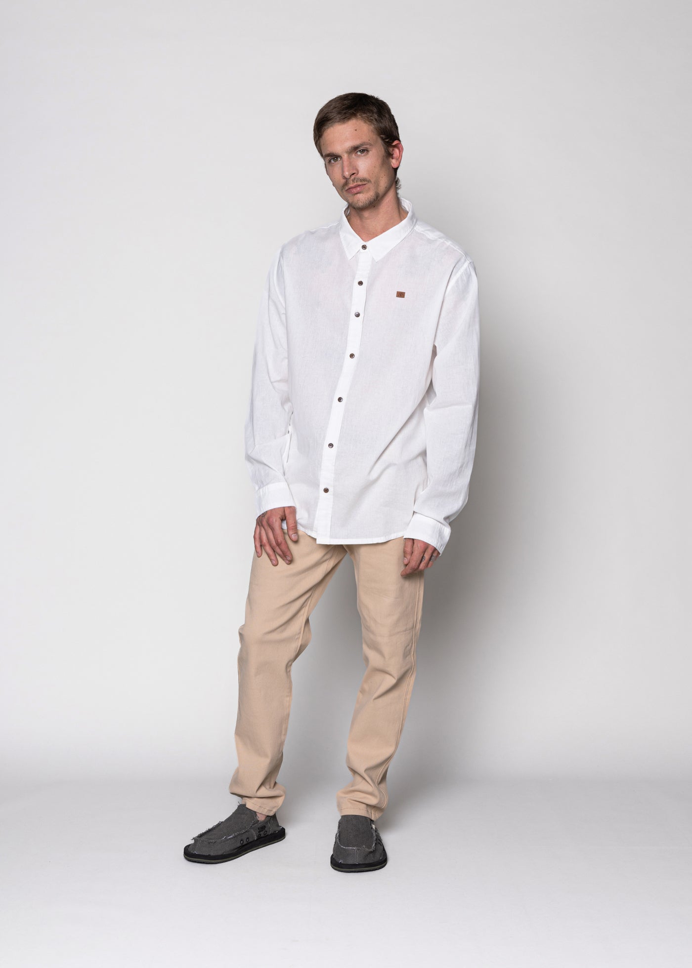 Camisa Long Cotton Solid White