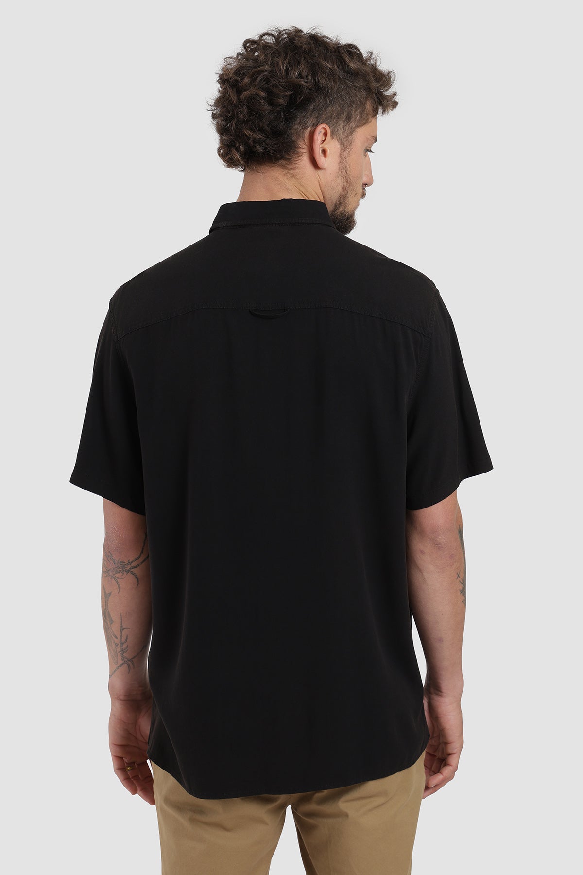 Camisa Manga Corta Clásica Viscosa Hombre - Negro