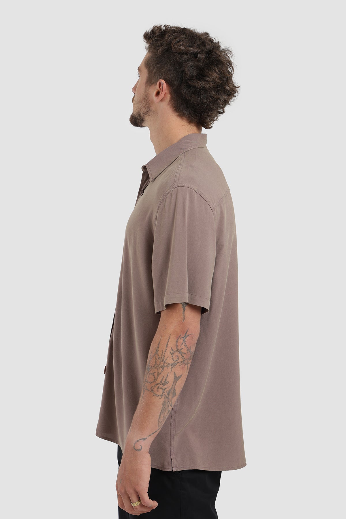 Camisa Manga Corta Clásica Viscosa Hombre - Ciruela
