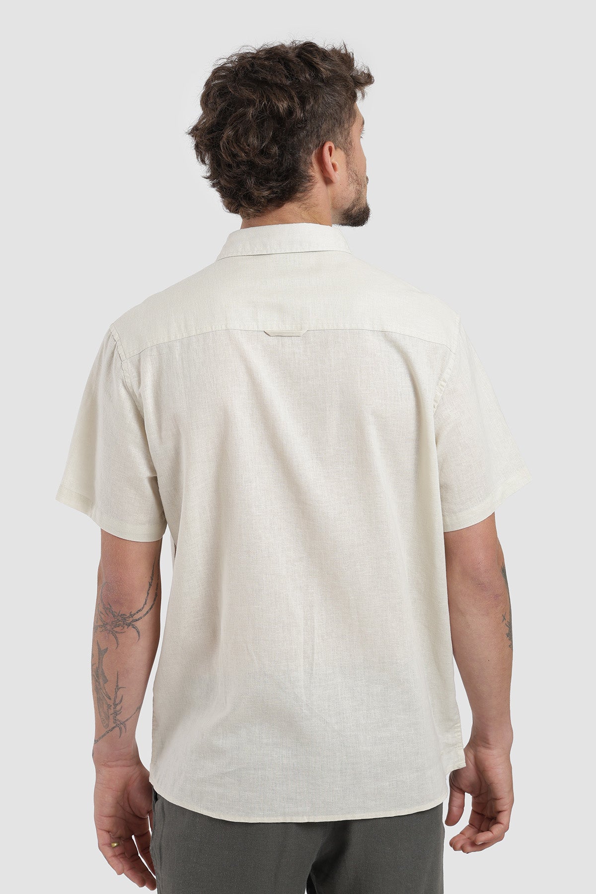 Camisa Manga Corta Clásica Lino Hombre - Beige