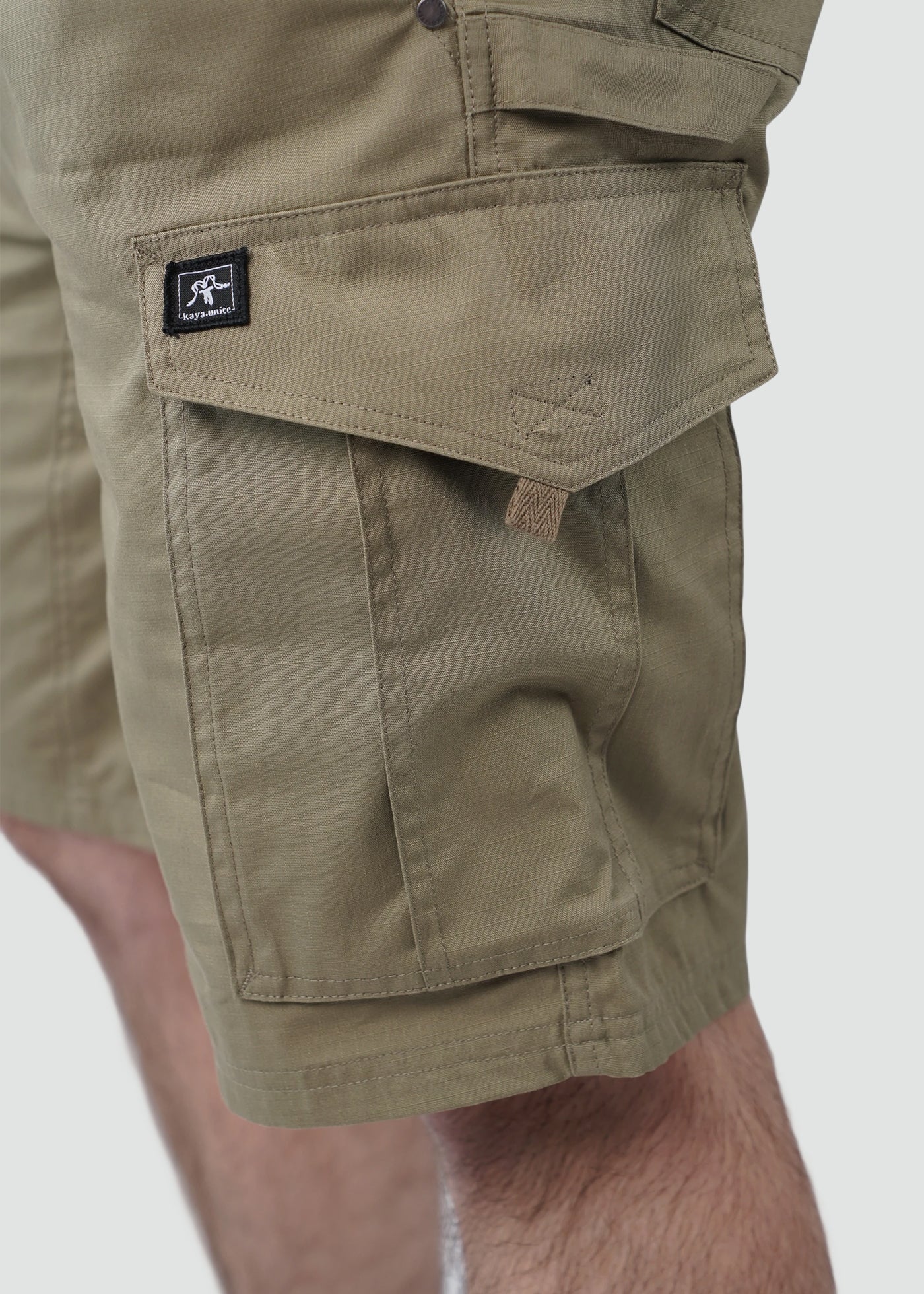 Short Hombre Cargo - Oliva Oscuro