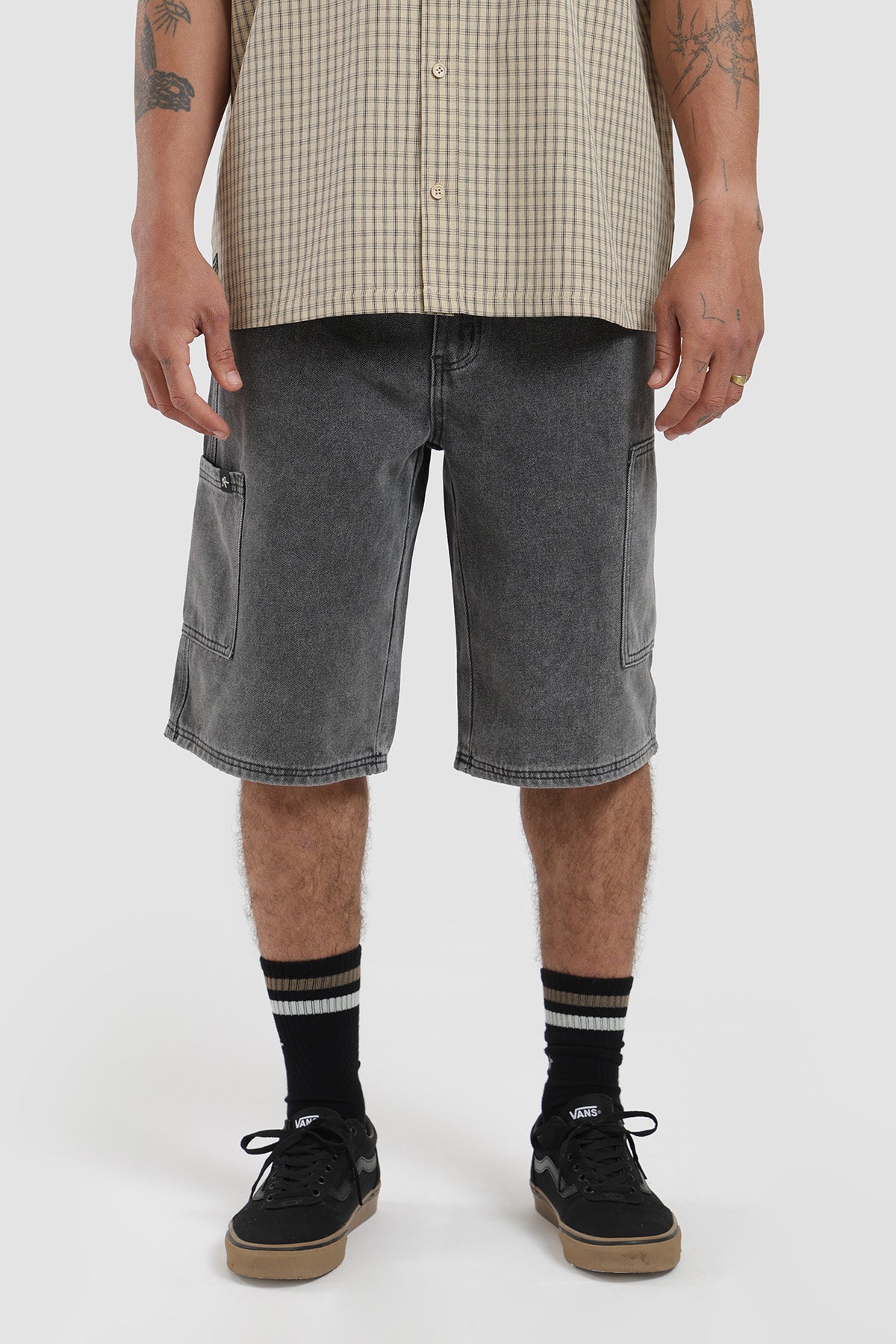 Short Cargo Denim Hombre - Gris