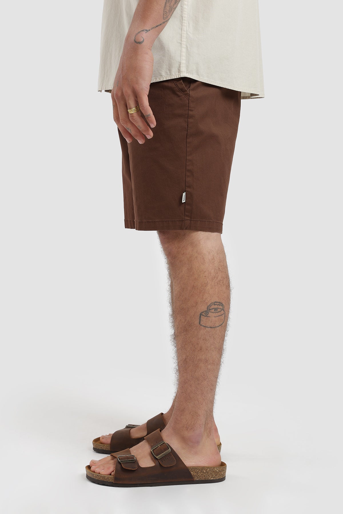 Short Clásico Daily Hombre - Café