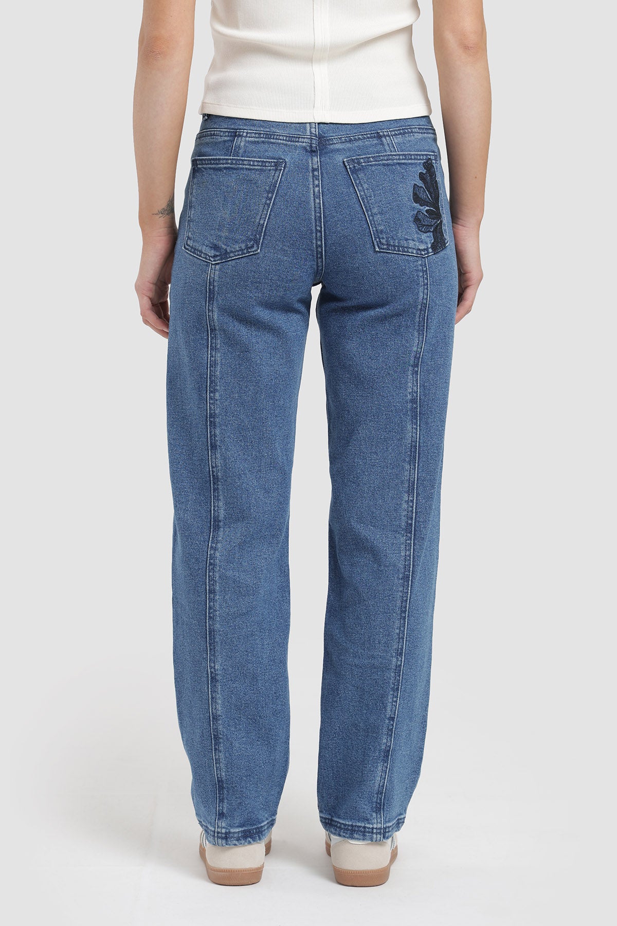Pantalón Relaxed Bordado Denim Mujer - Azul Denim