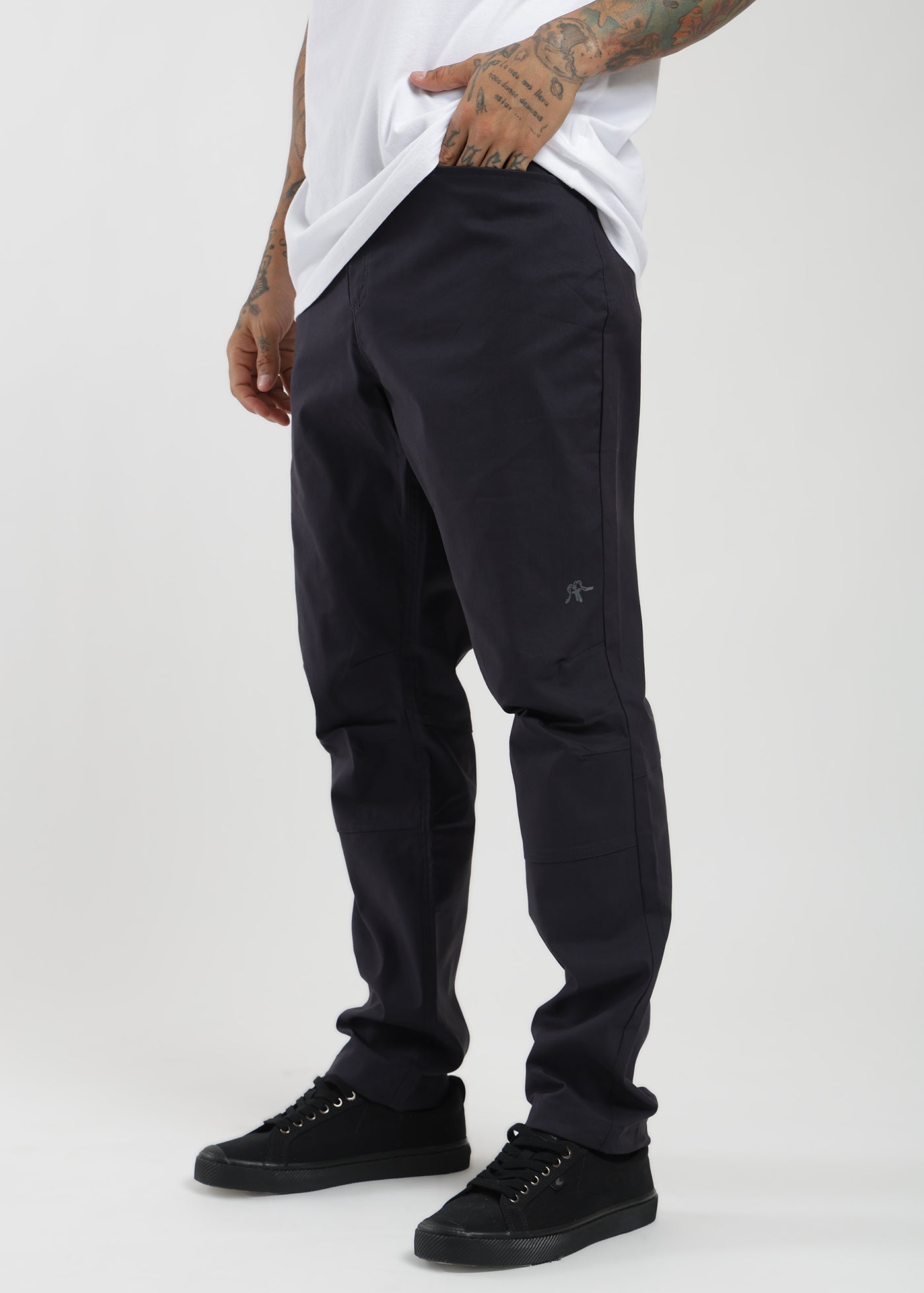 Pantalón Slim Nylon Yaka Hombre Light Gray