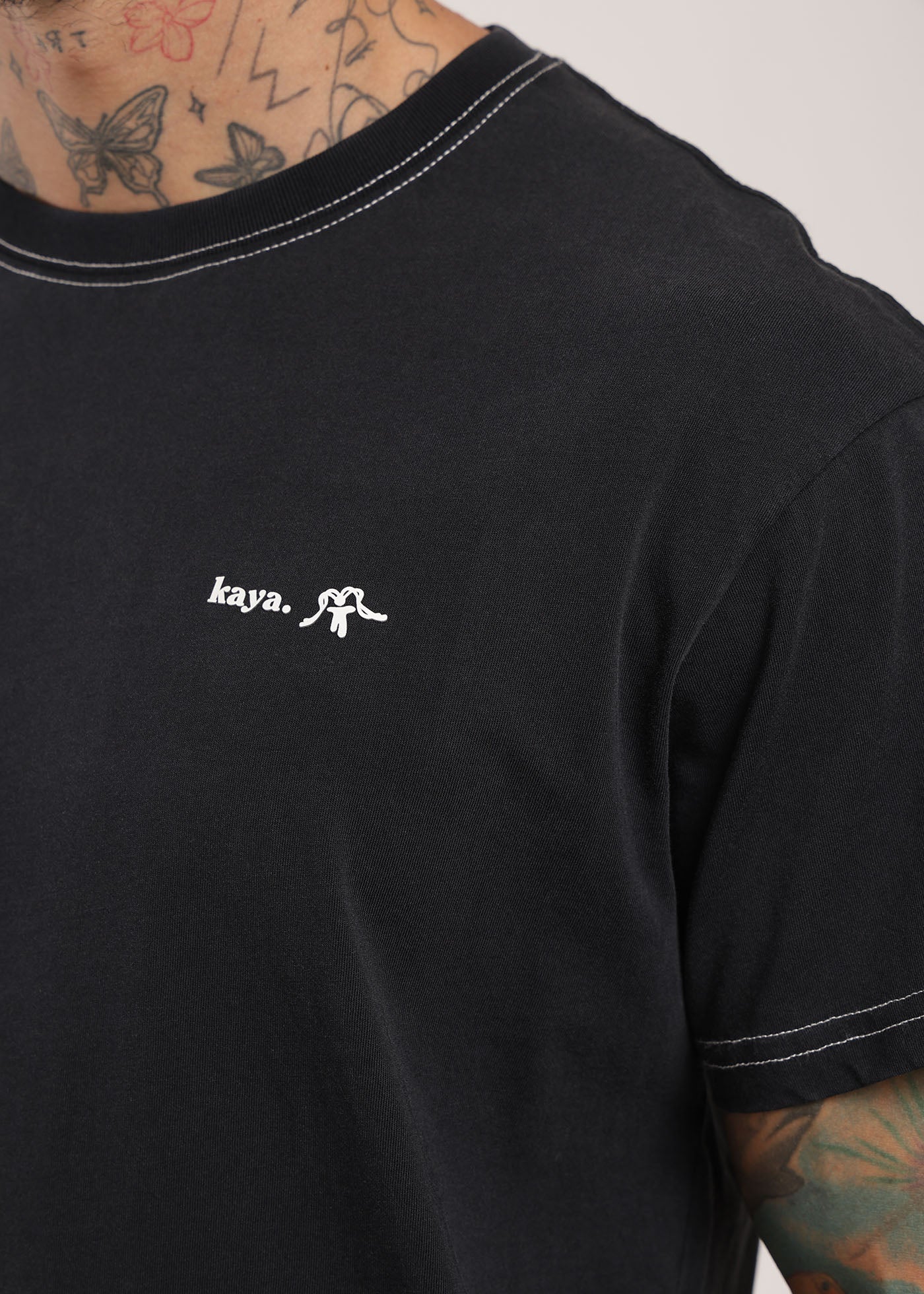 Polera Clásica Daily Stitch Hombre