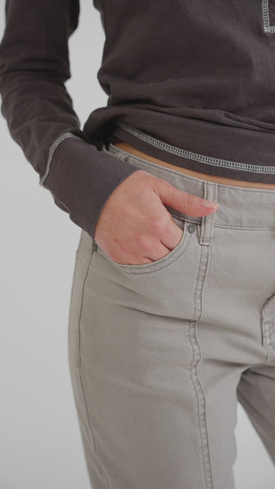 Pantalón Recto Canvas Mujer Light Gray #Color_Taupe